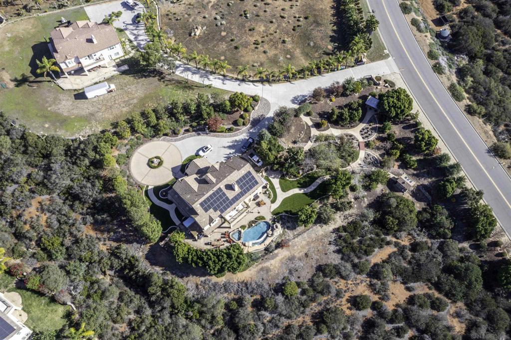 11136 Quail Canyon Rd