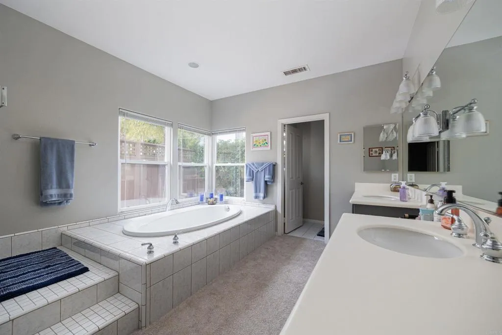 9948 Blossom Valley Rd