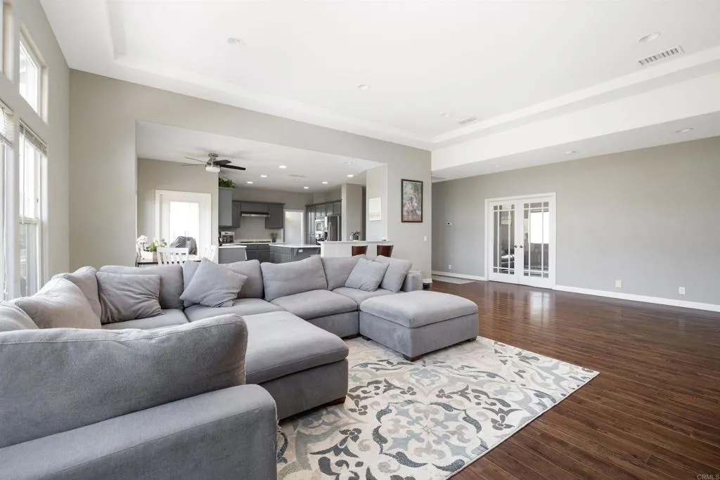 9948 Blossom Valley Rd