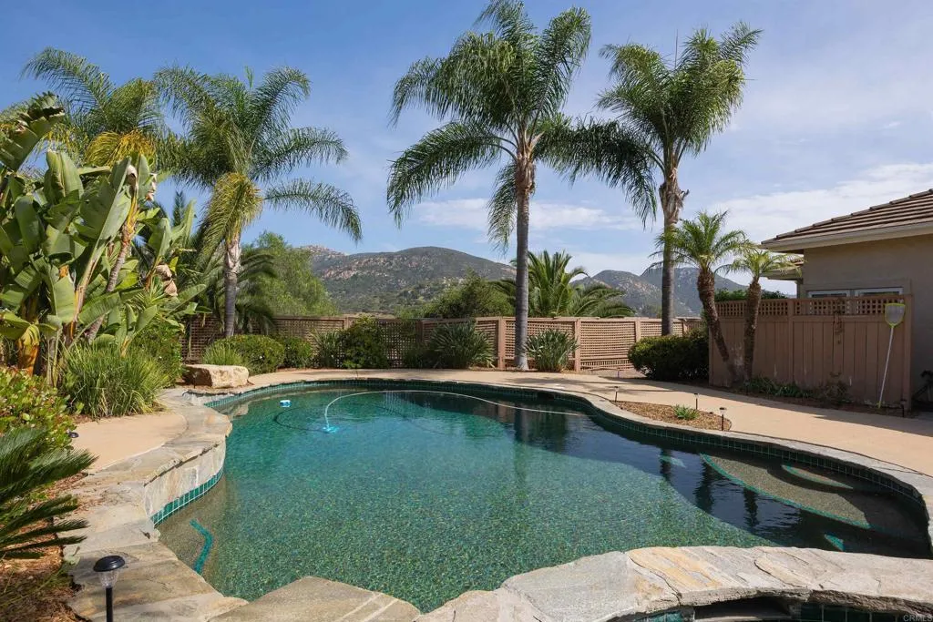 9948 Blossom Valley Rd
