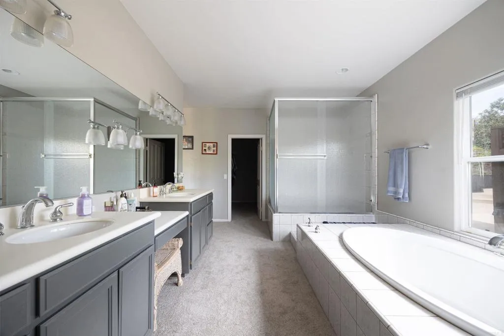 9948 Blossom Valley Rd