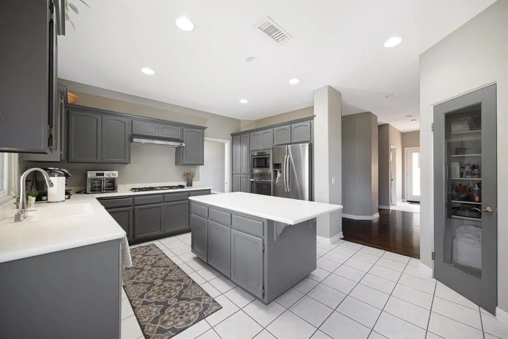 9948 Blossom Valley Rd