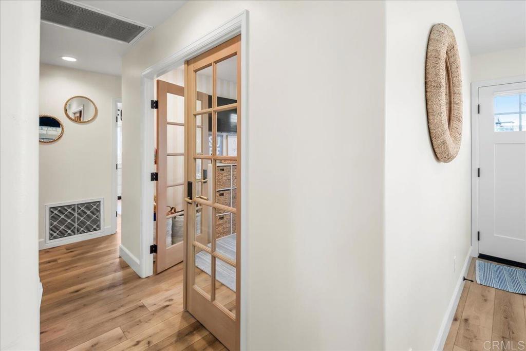 14276 Jennings Vista Way