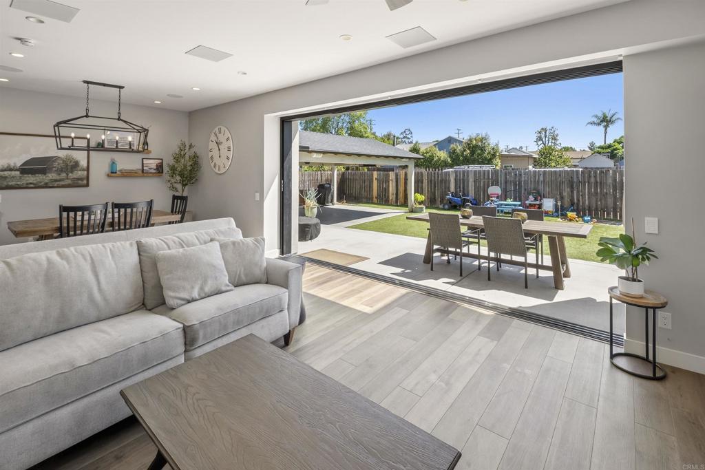 4789 Harbinson Avenue