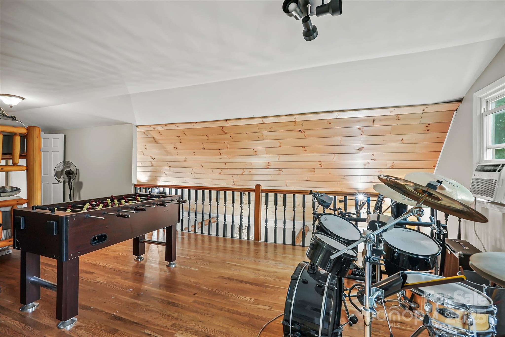 6836 Richland Road