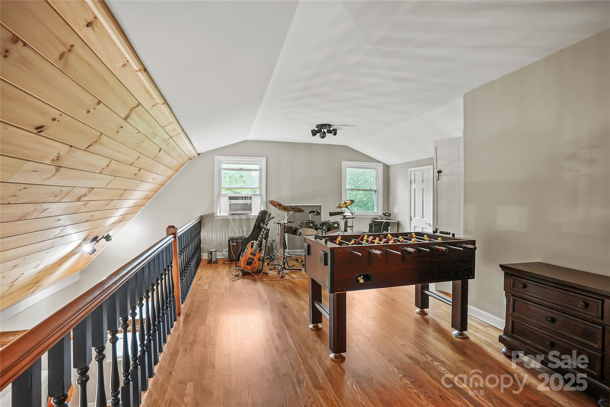 6836 Richland Road