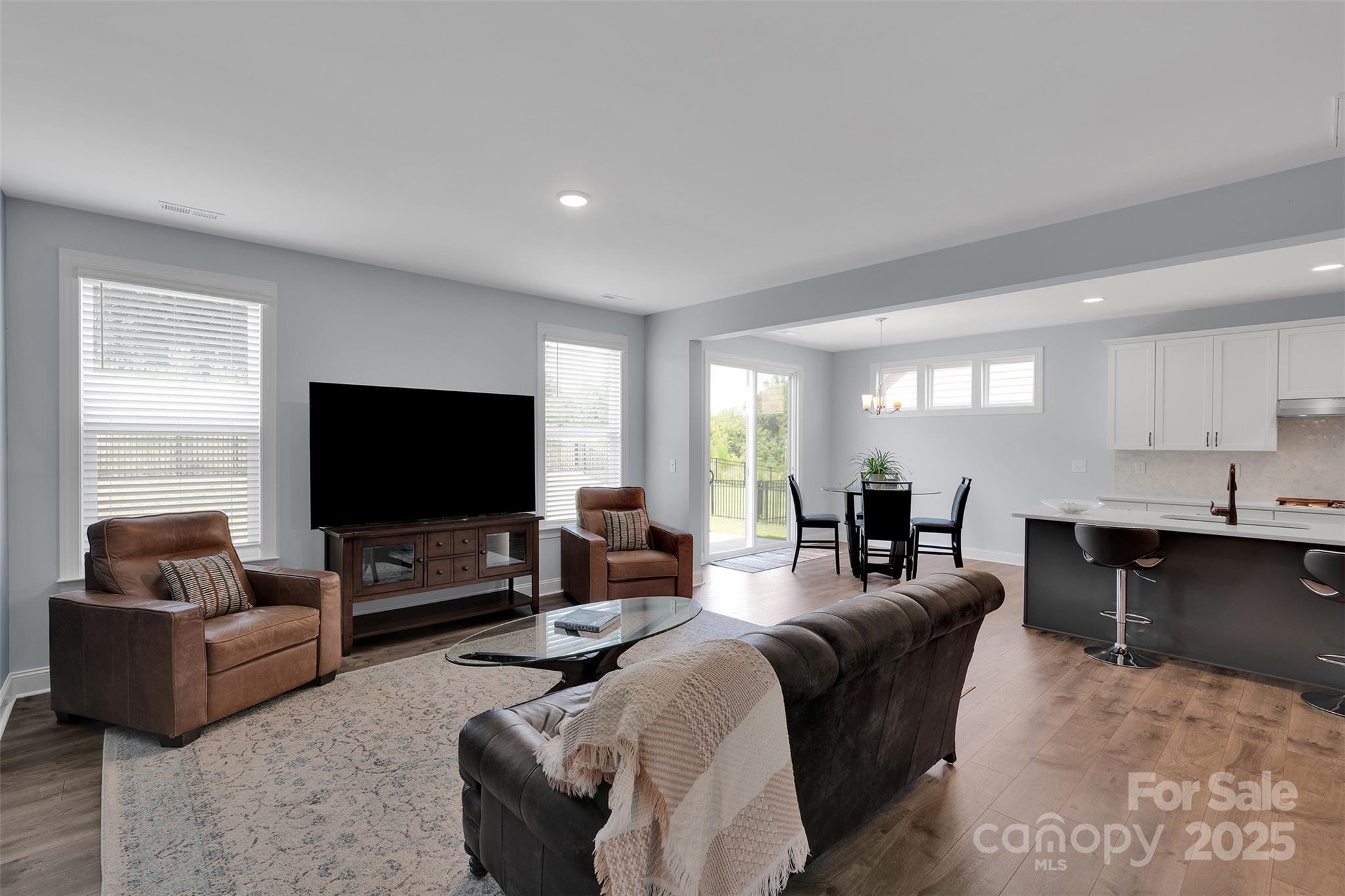 8095 Woodline Lane