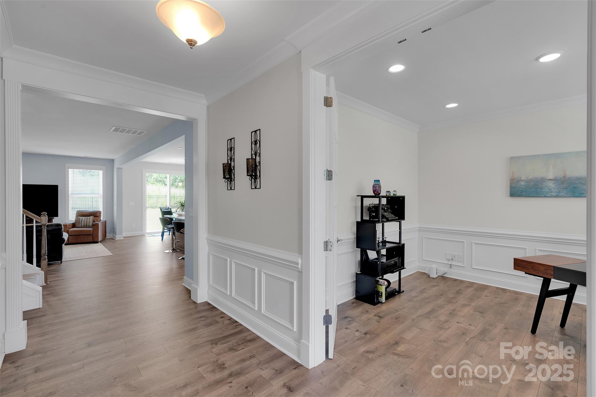 8095 Woodline Lane