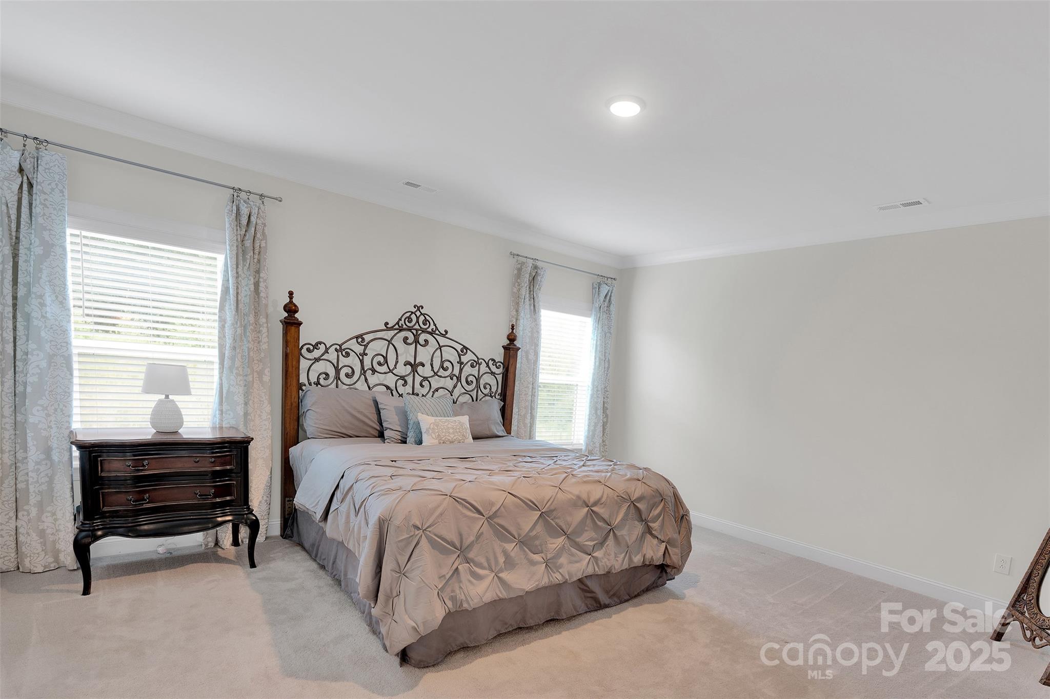 8095 Woodline Lane