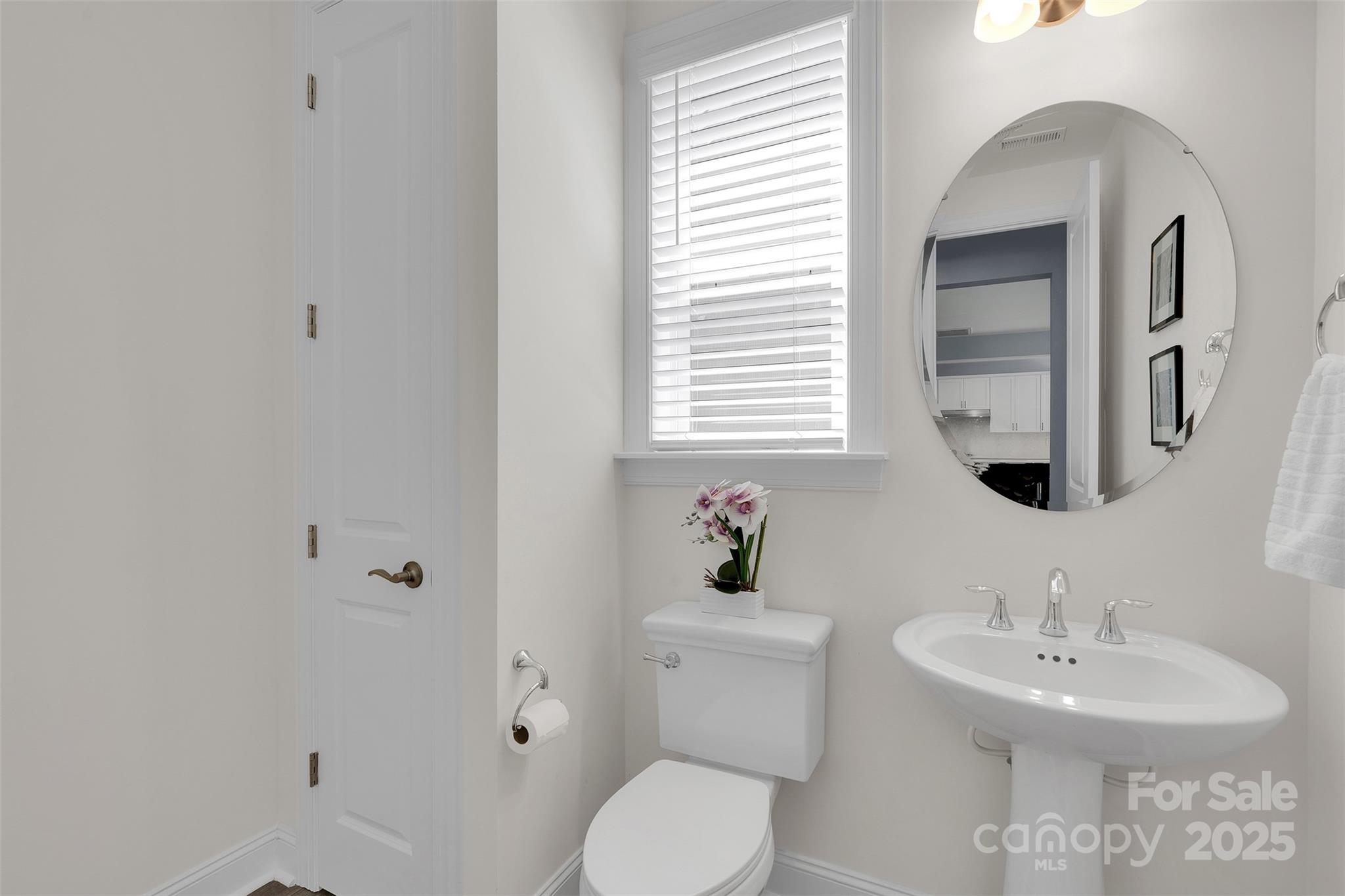 8095 Woodline Lane