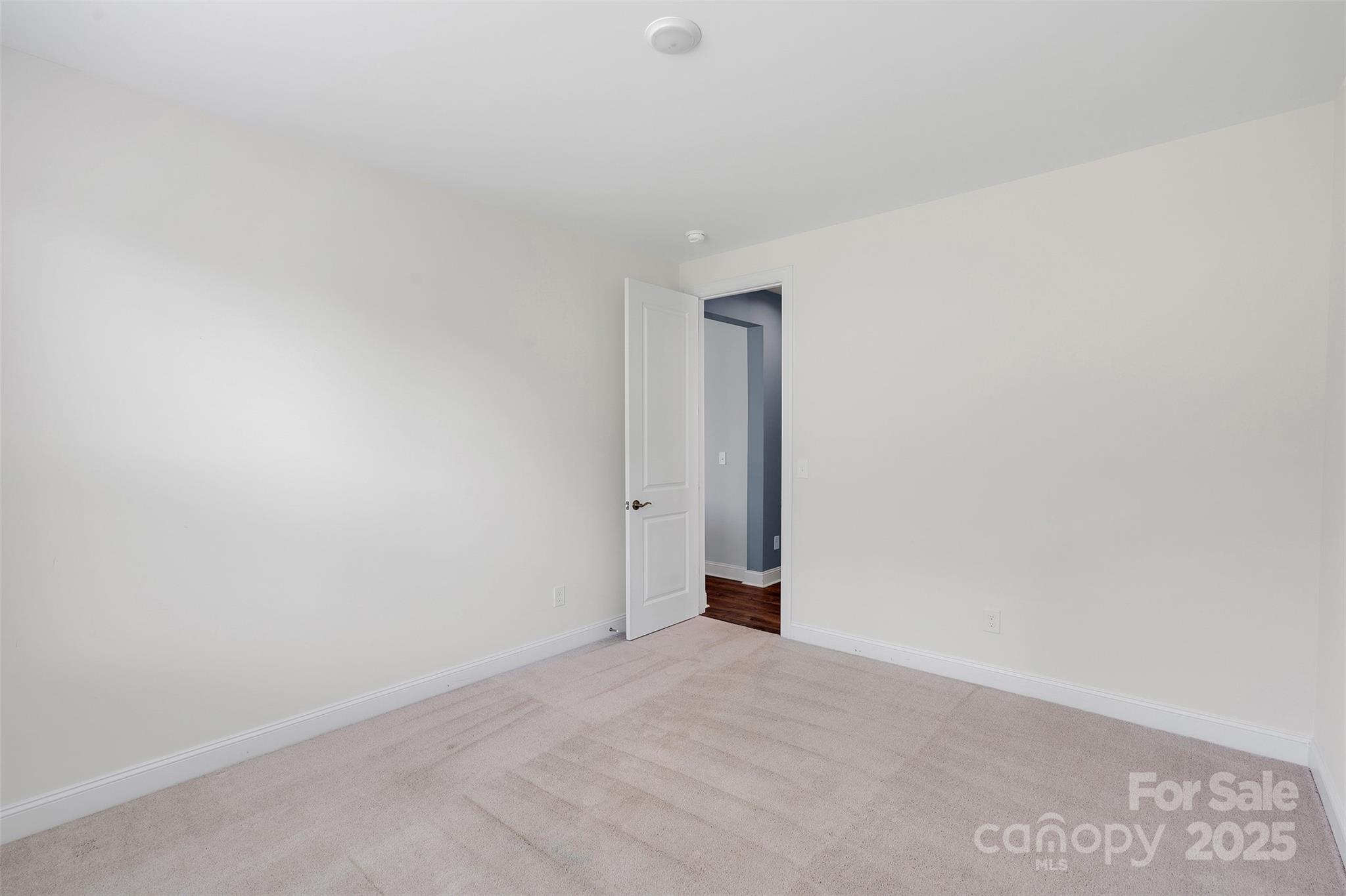 8095 Woodline Lane