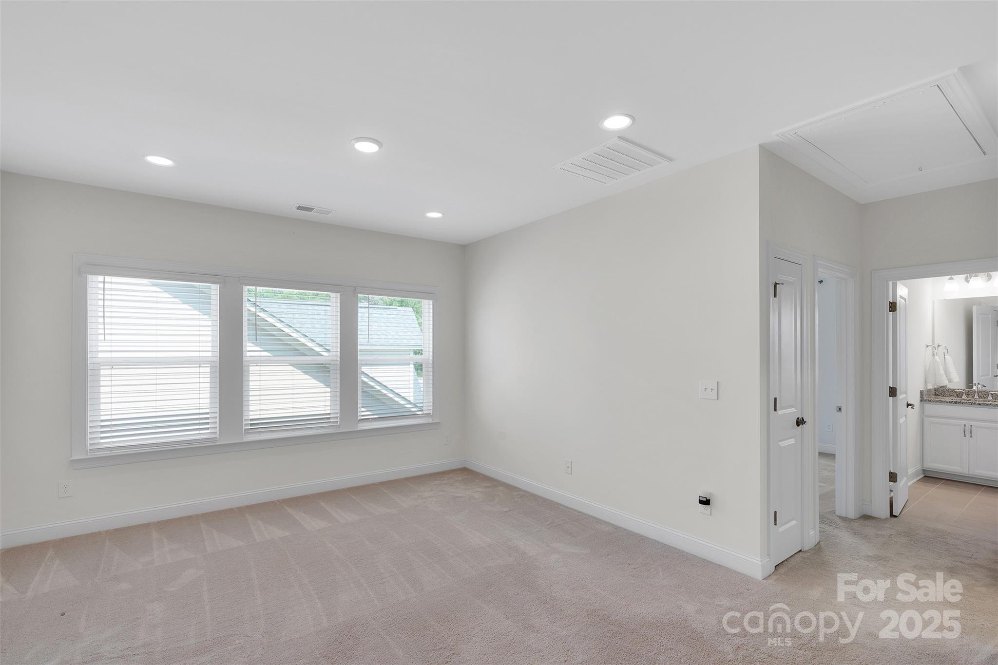 8095 Woodline Lane