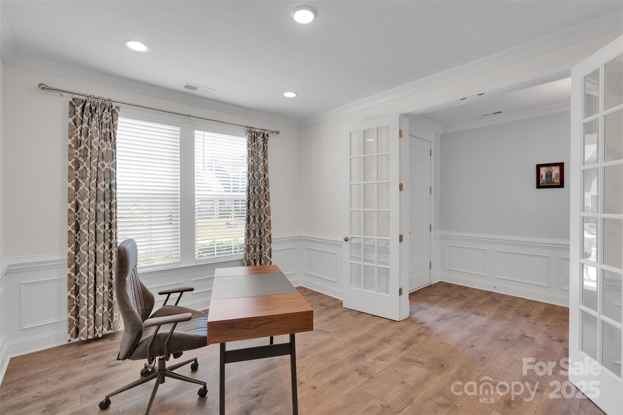 8095 Woodline Lane