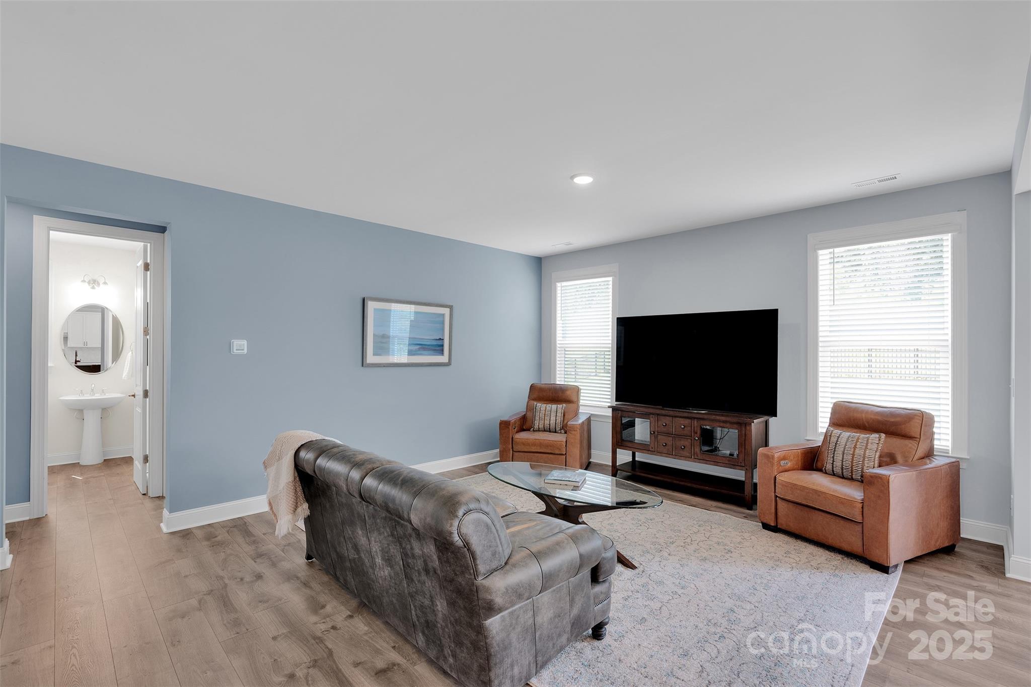8095 Woodline Lane