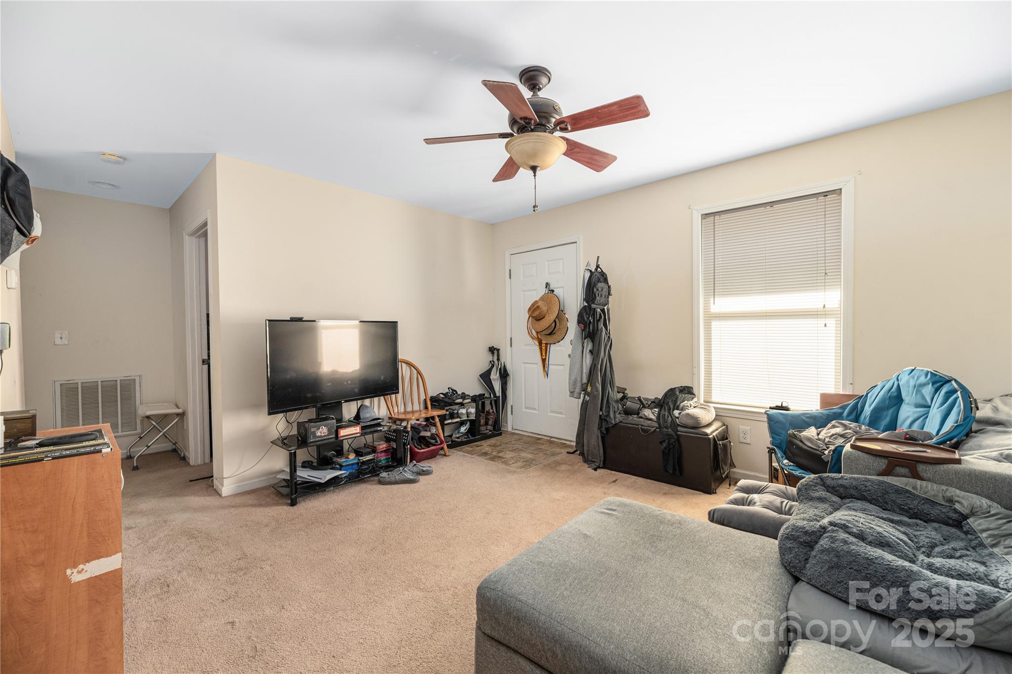 5605 Wrenn Drive