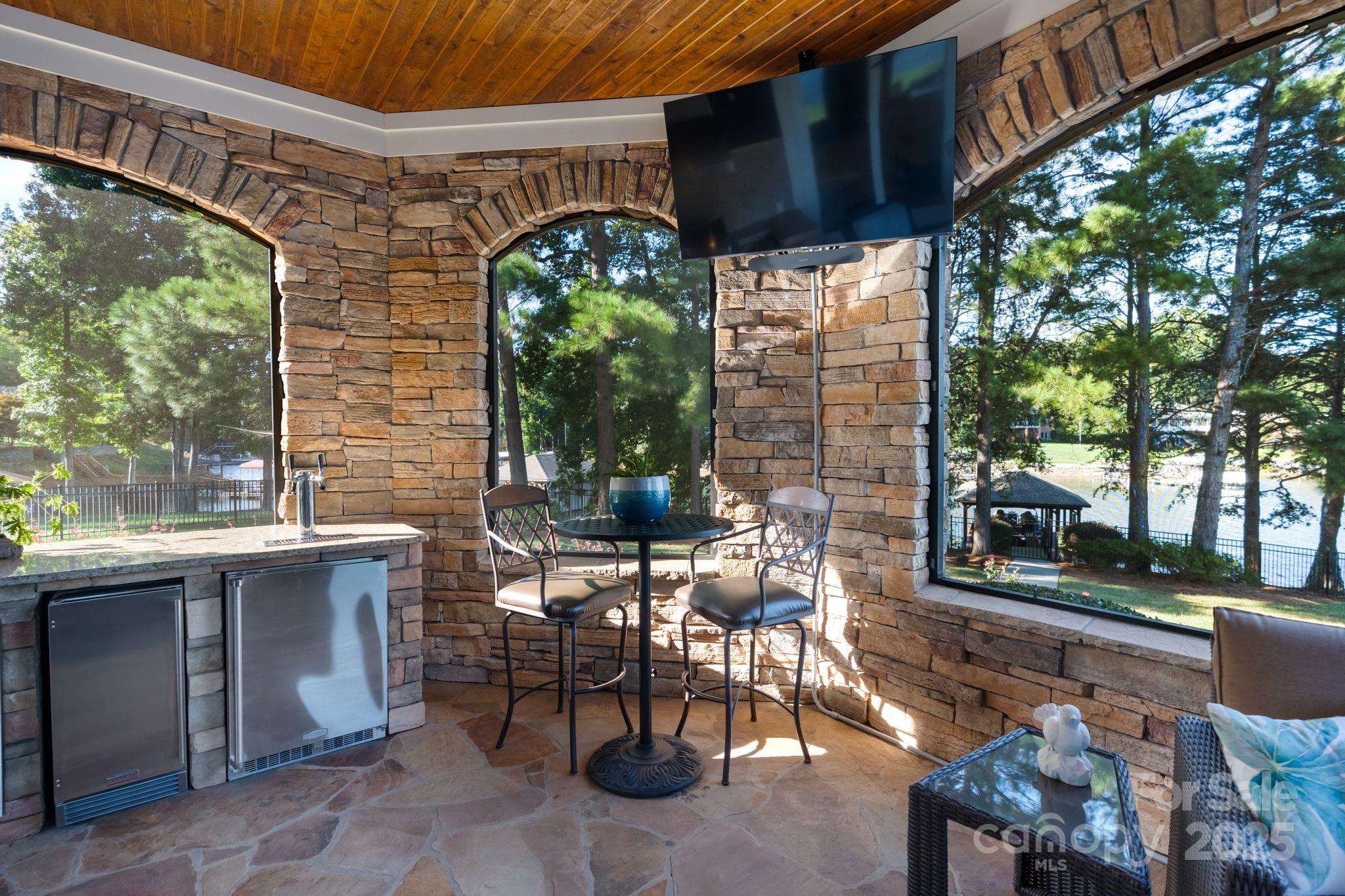 2514 Smith Harbour Drive