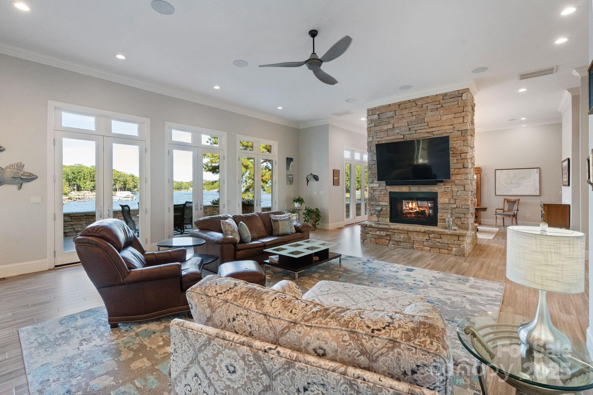 2514 Smith Harbour Drive