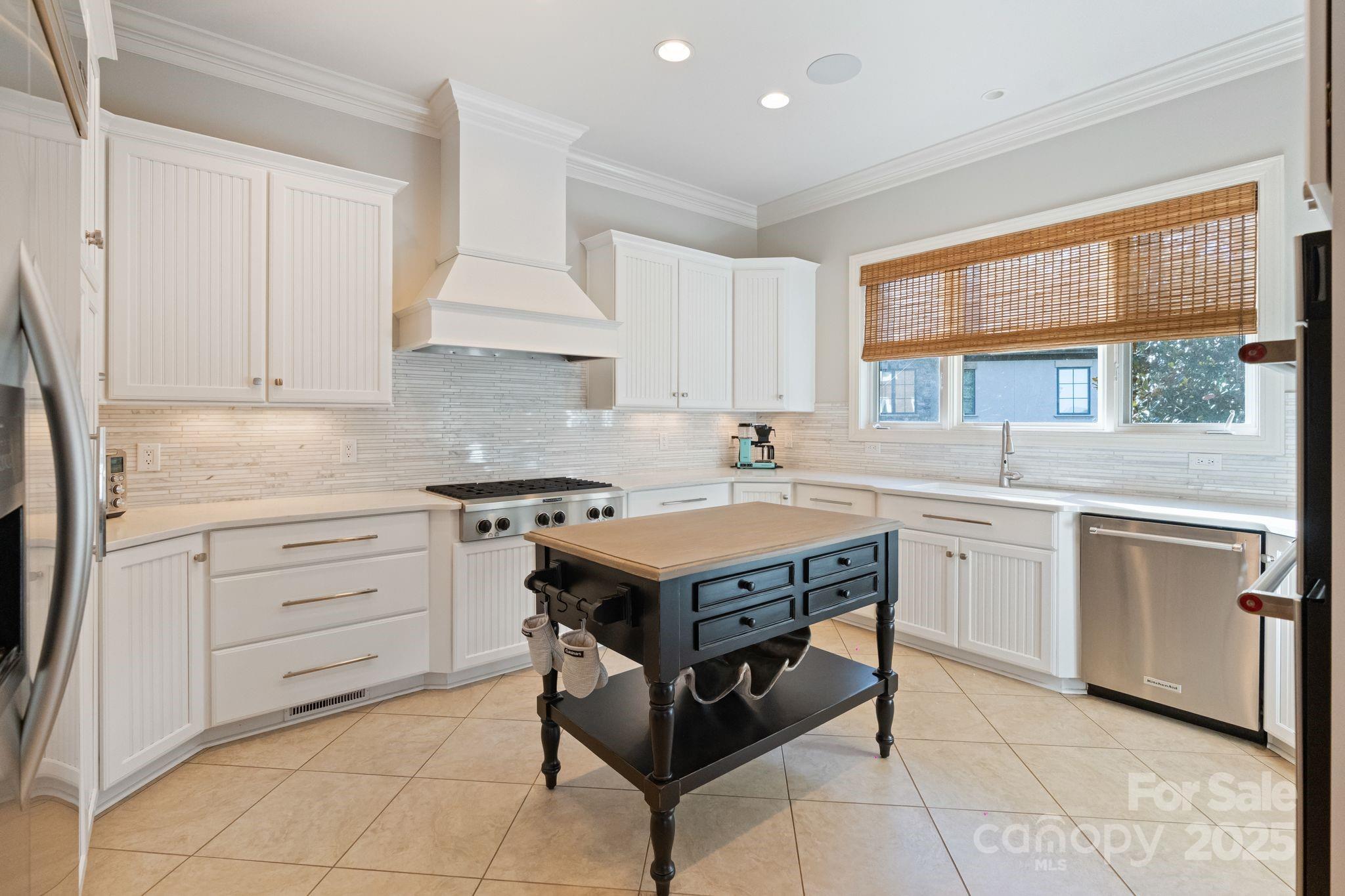 2514 Smith Harbour Drive