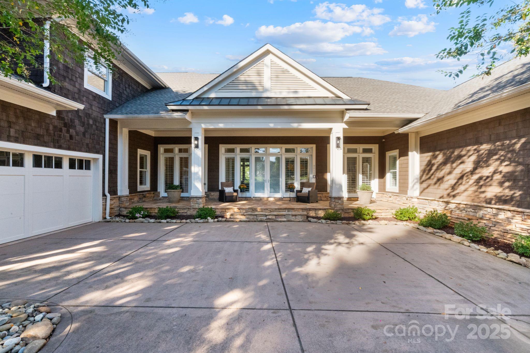 2514 Smith Harbour Drive