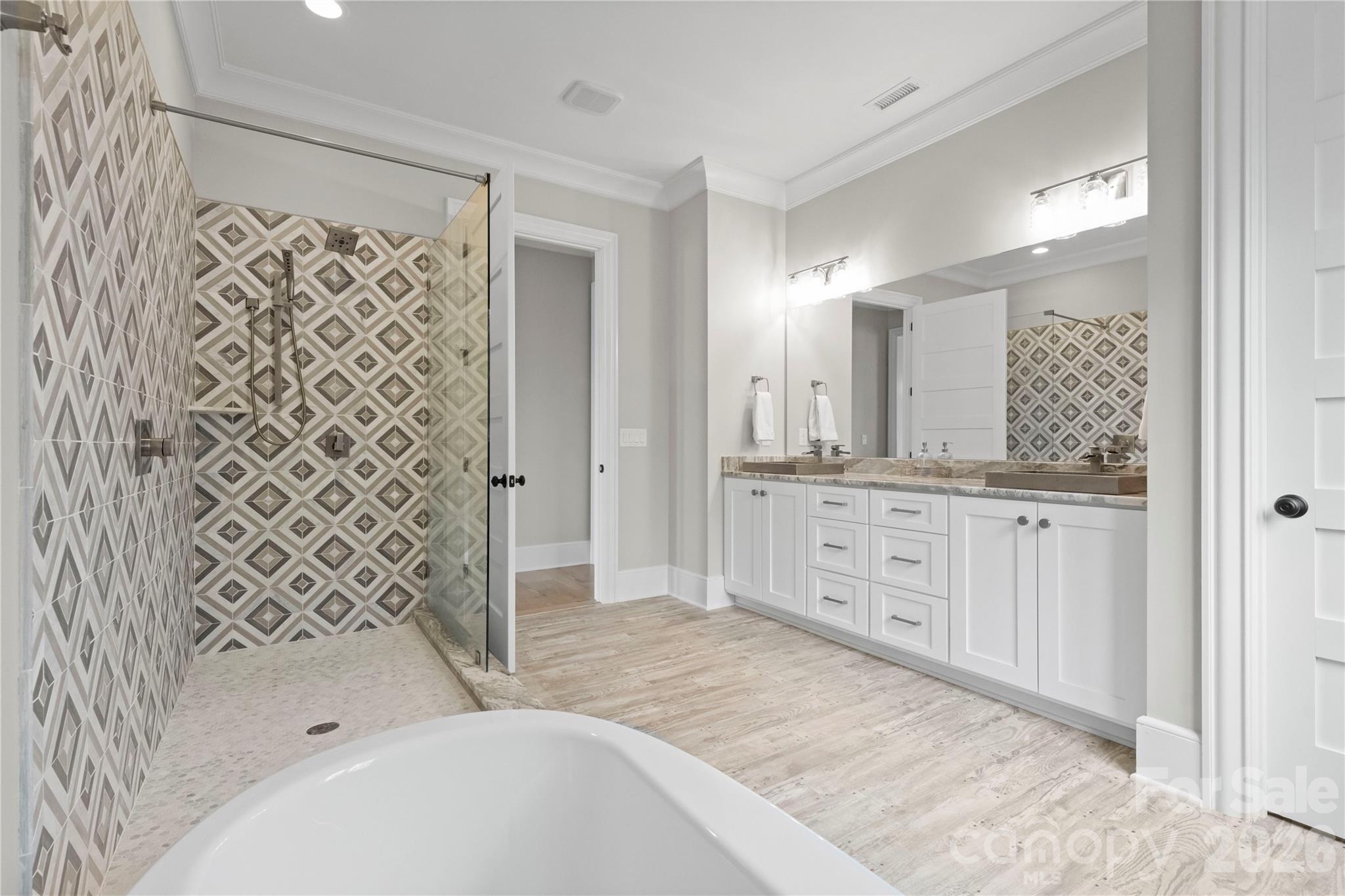 8170 Bay Pointe Drive