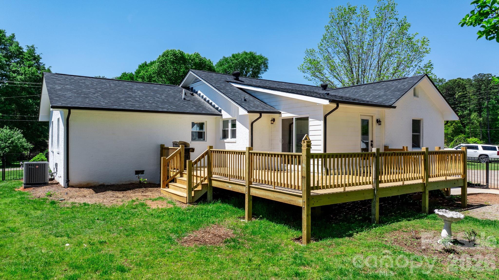 1252 Houston Mill Road