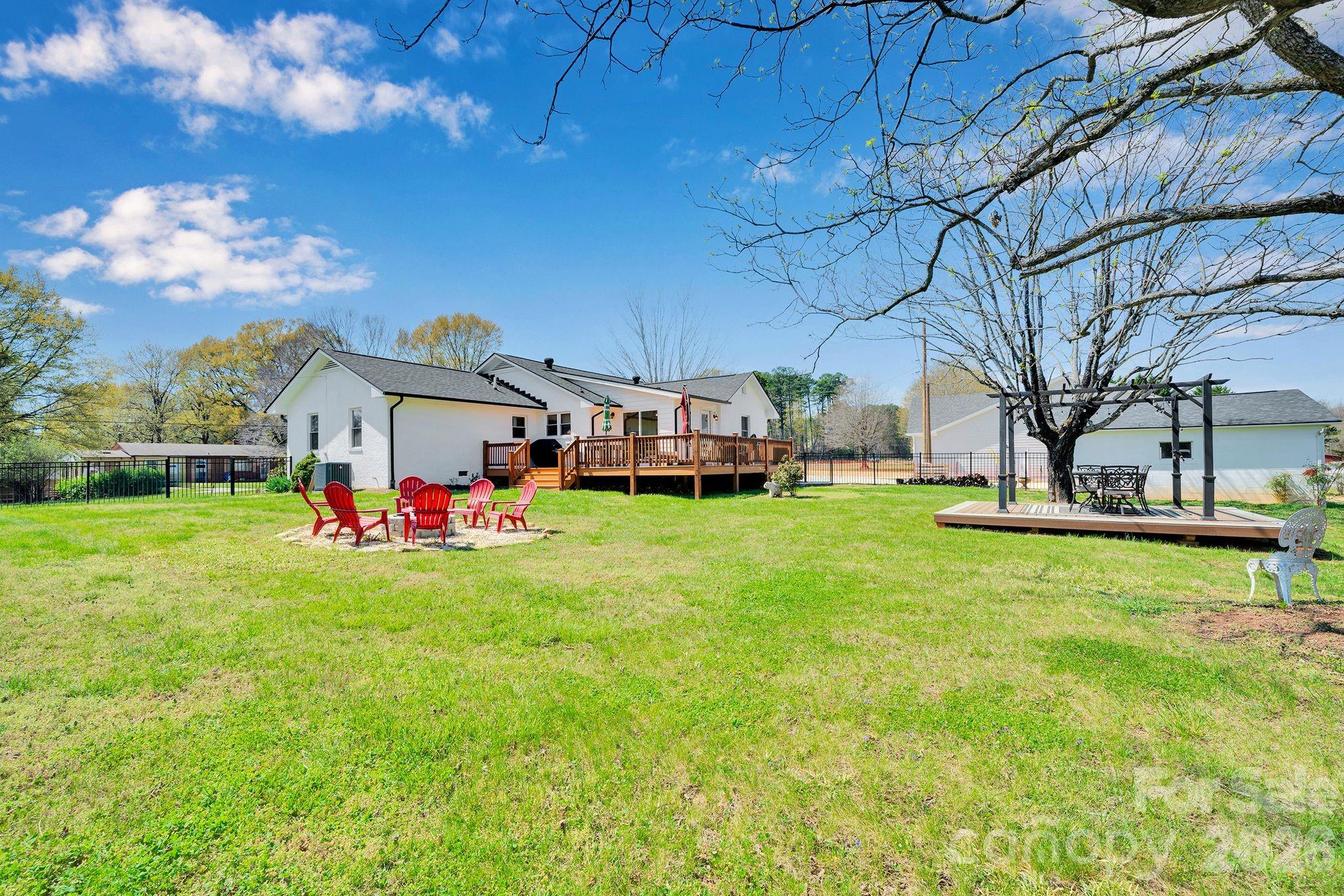 1252 Houston Mill Road