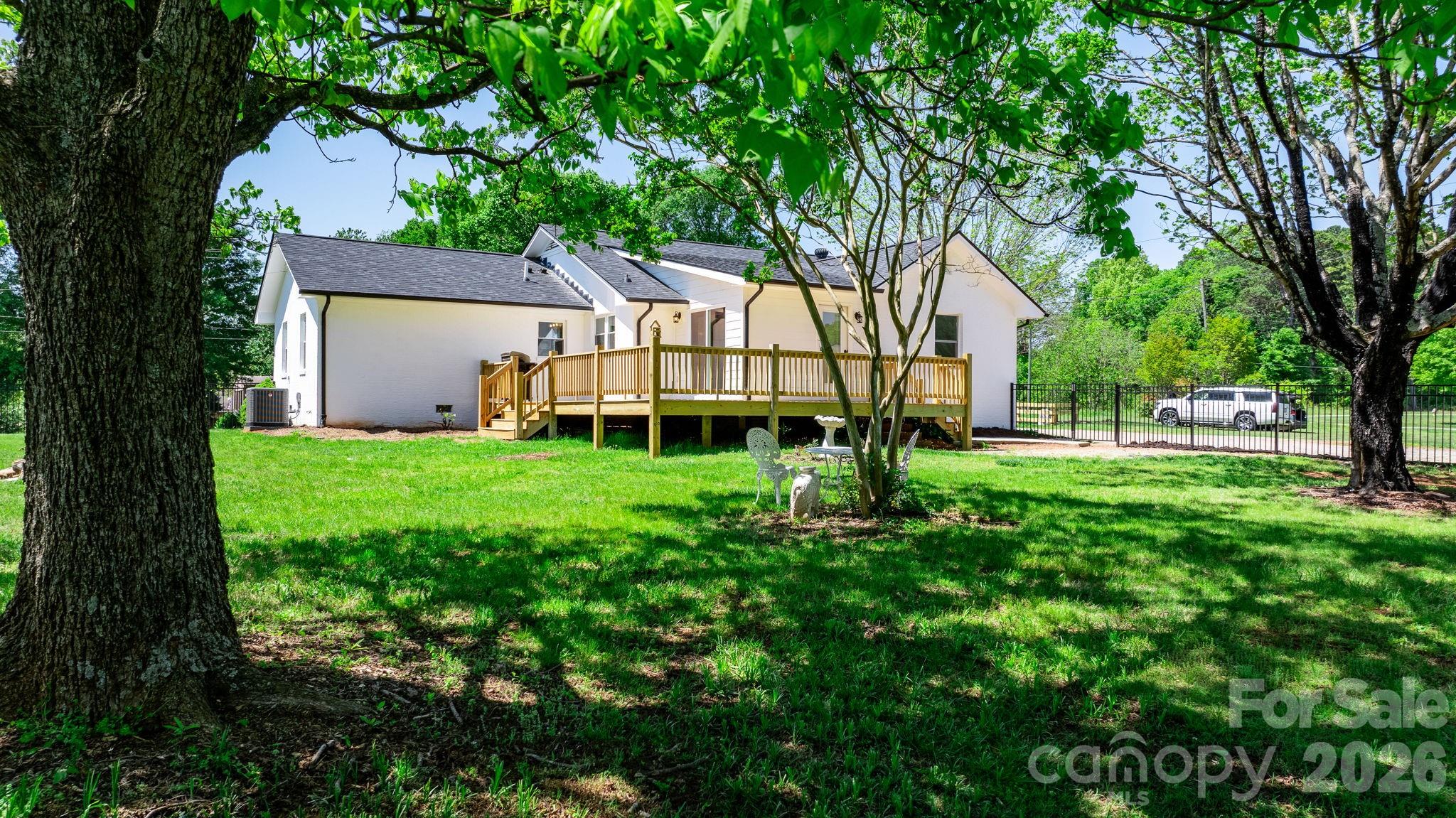 1252 Houston Mill Road