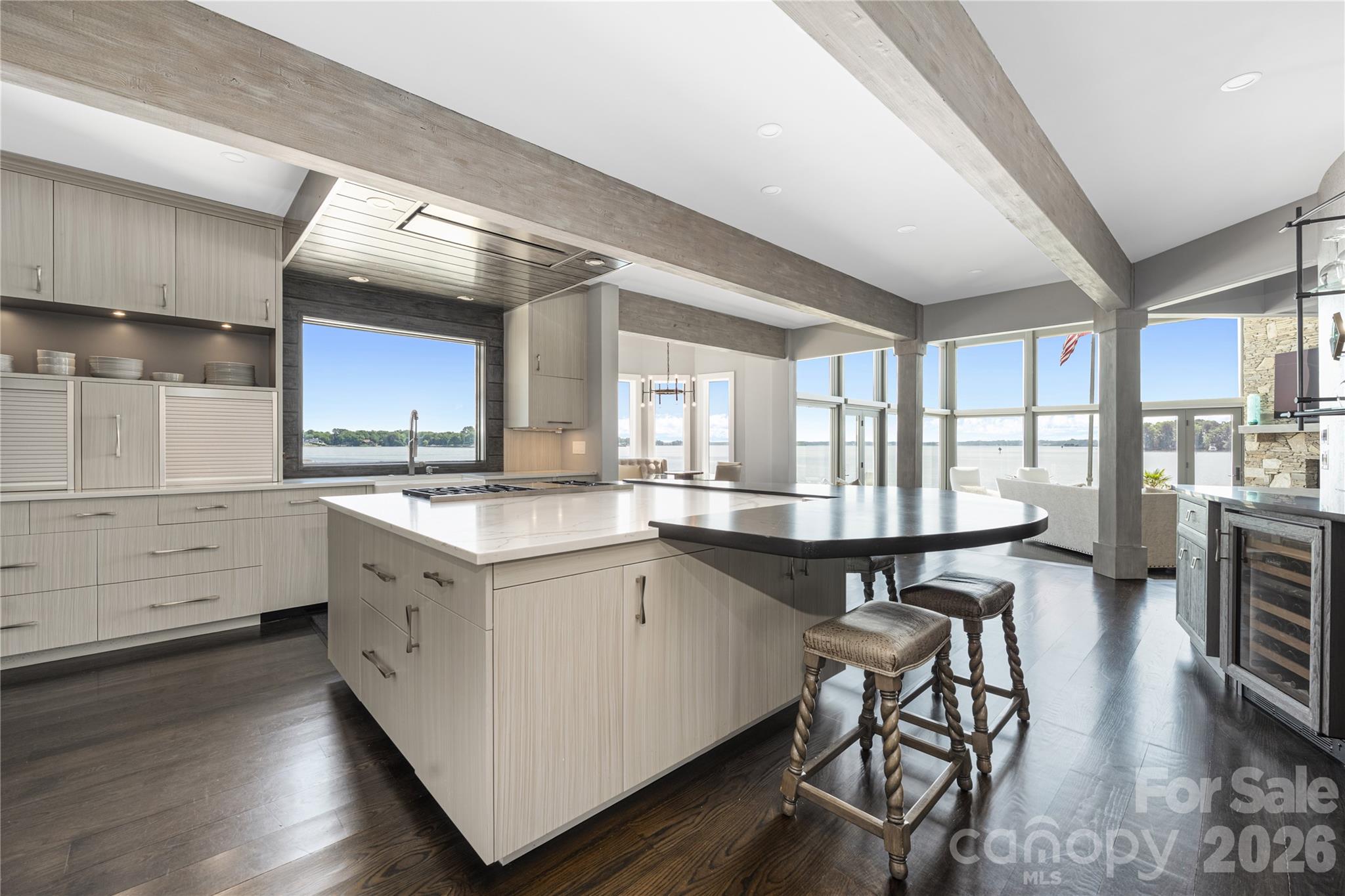 3386 Governors Island Drive