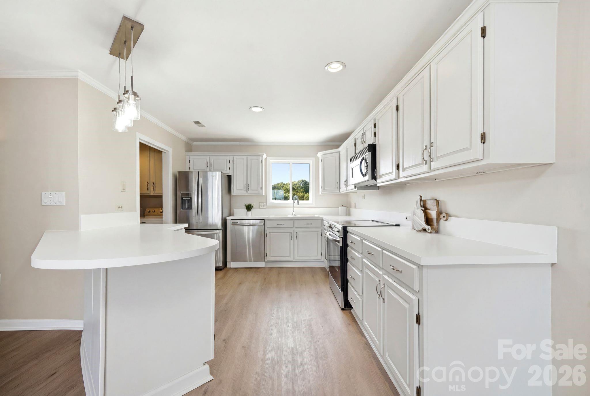 7831 Spinnaker Bay Drive Unit: 301