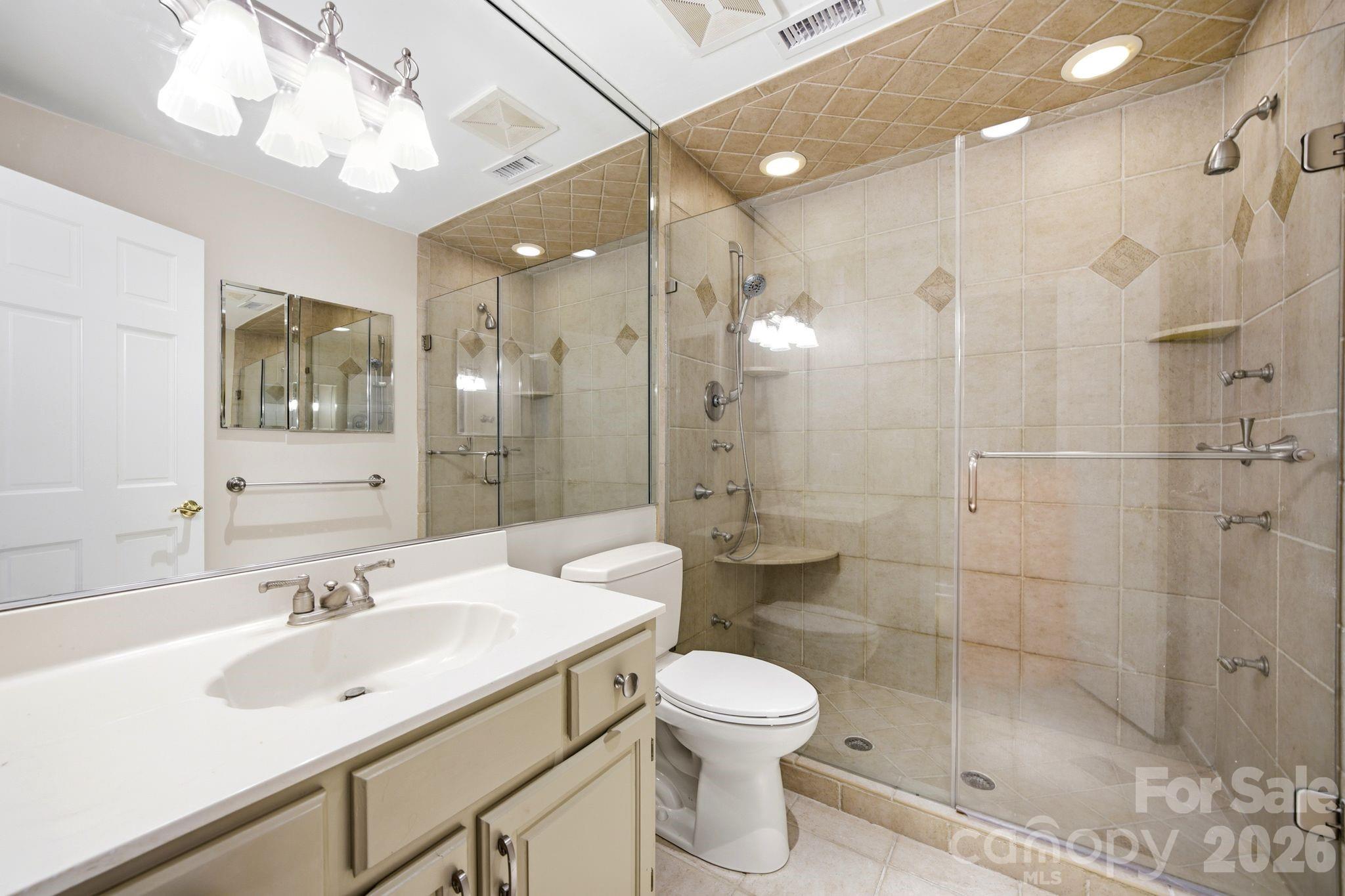 7831 Spinnaker Bay Drive Unit: 301