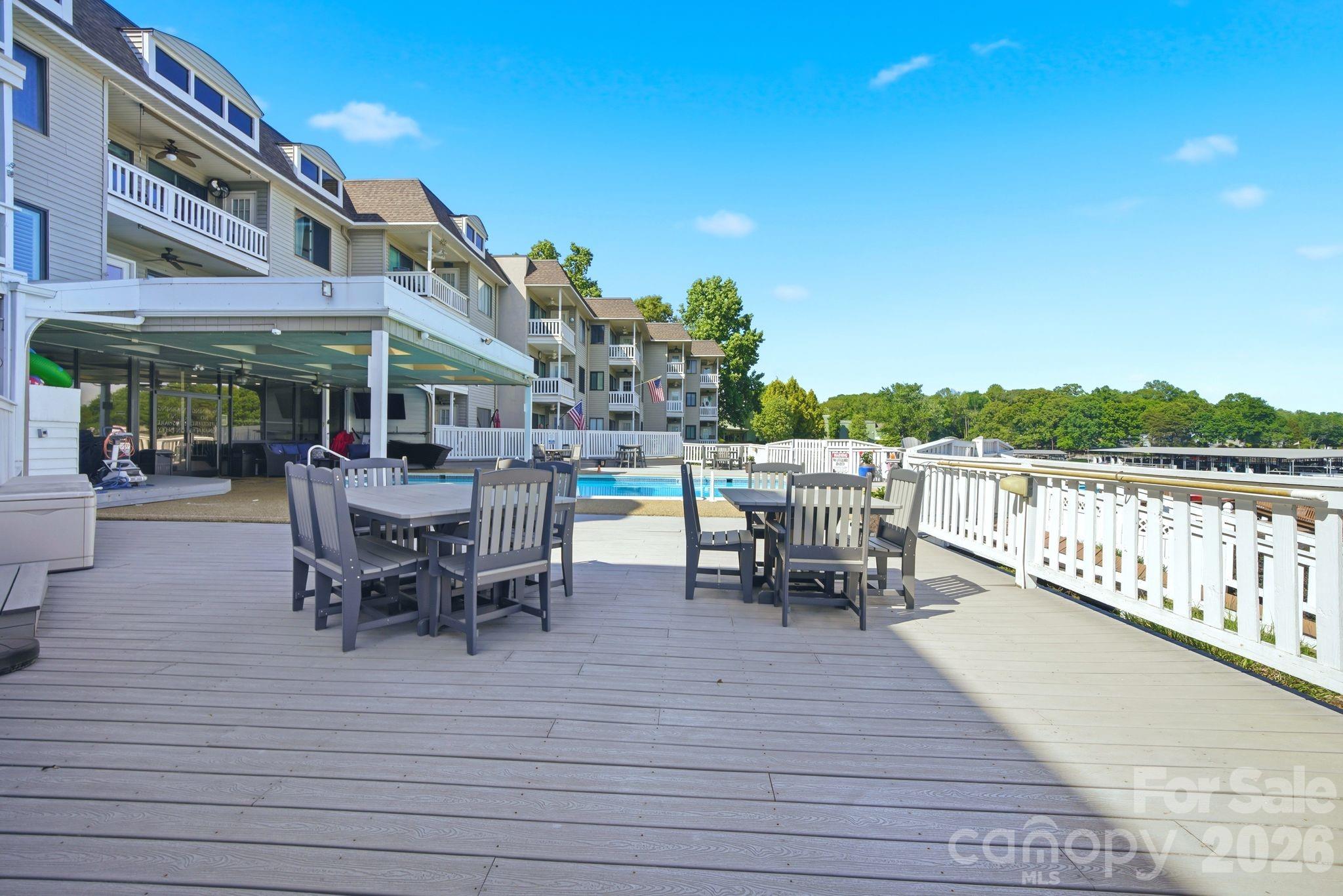 7831 Spinnaker Bay Drive Unit: 301