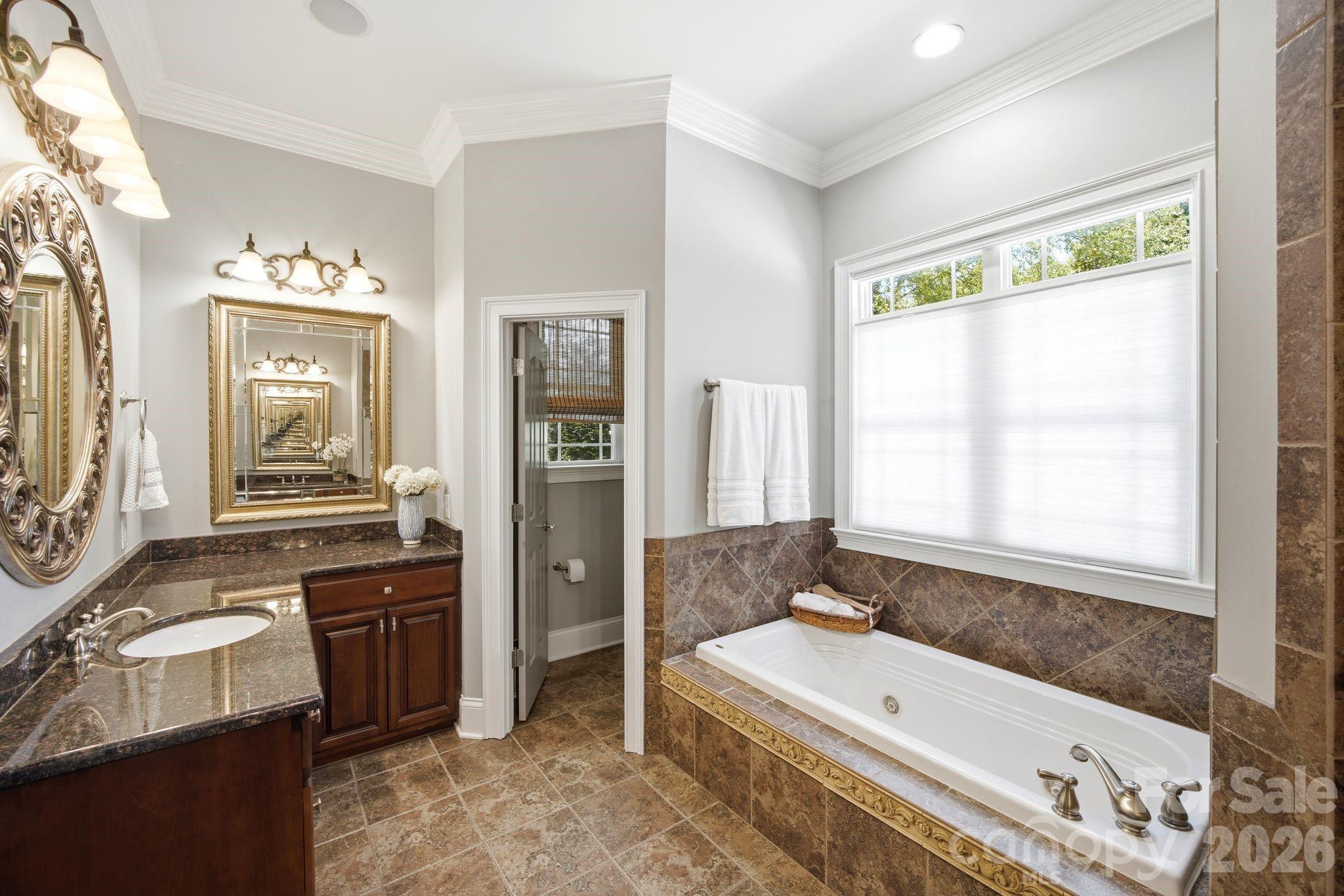 7592 Cottonwood Drive