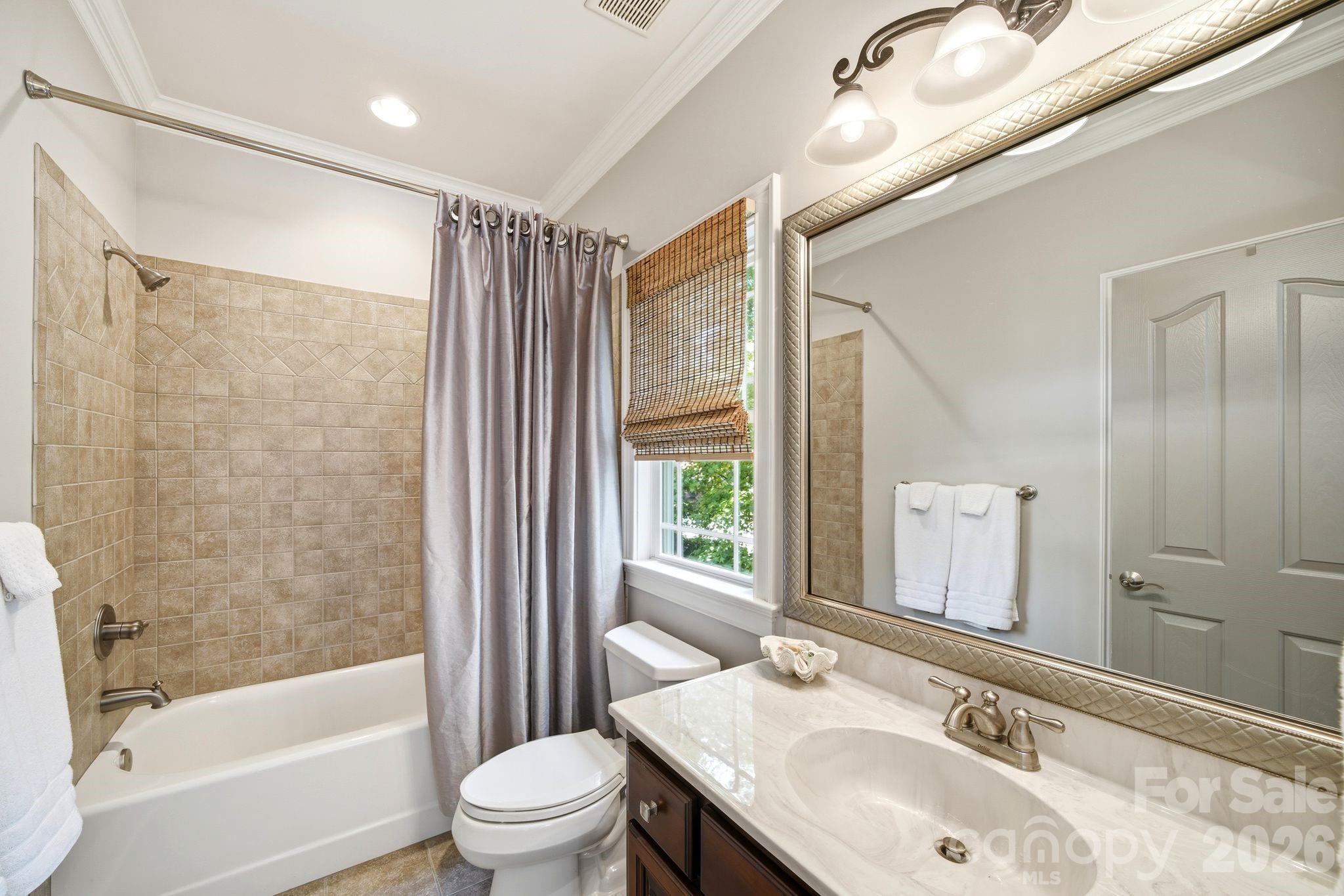 7592 Cottonwood Drive