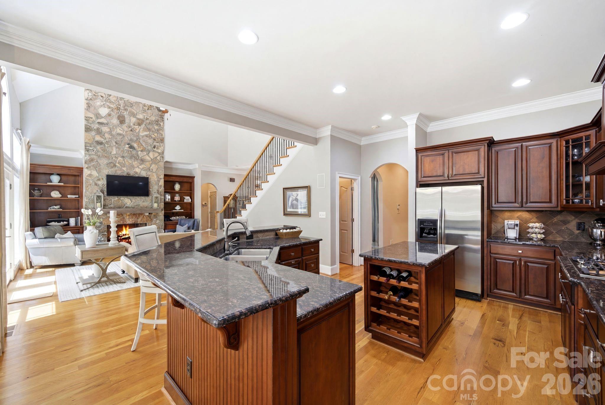 7592 Cottonwood Drive