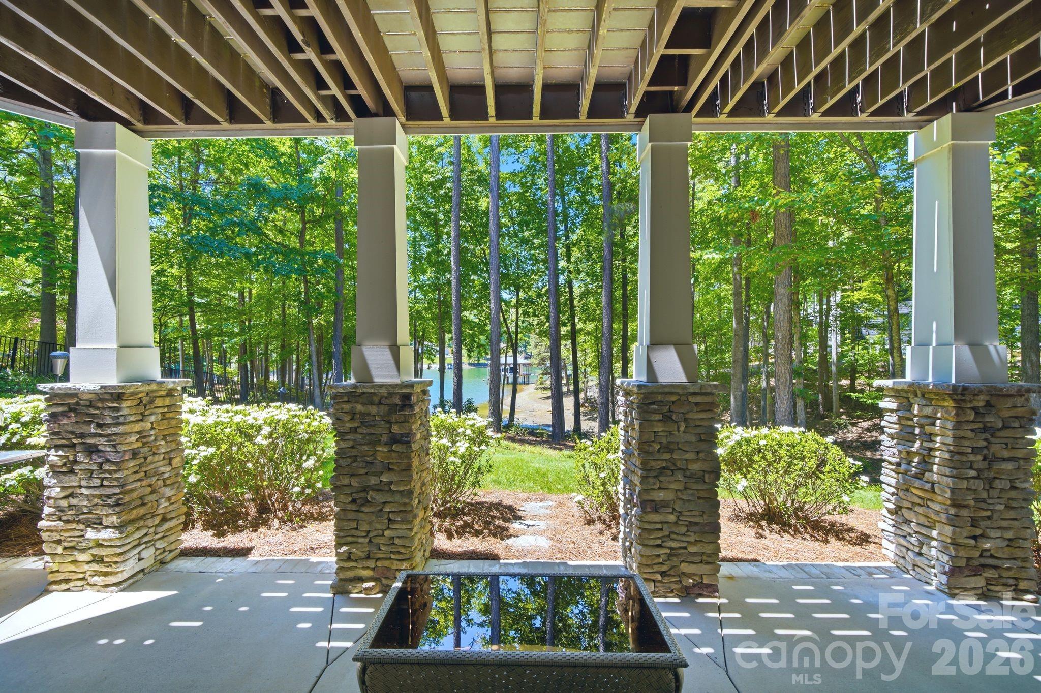 7592 Cottonwood Drive