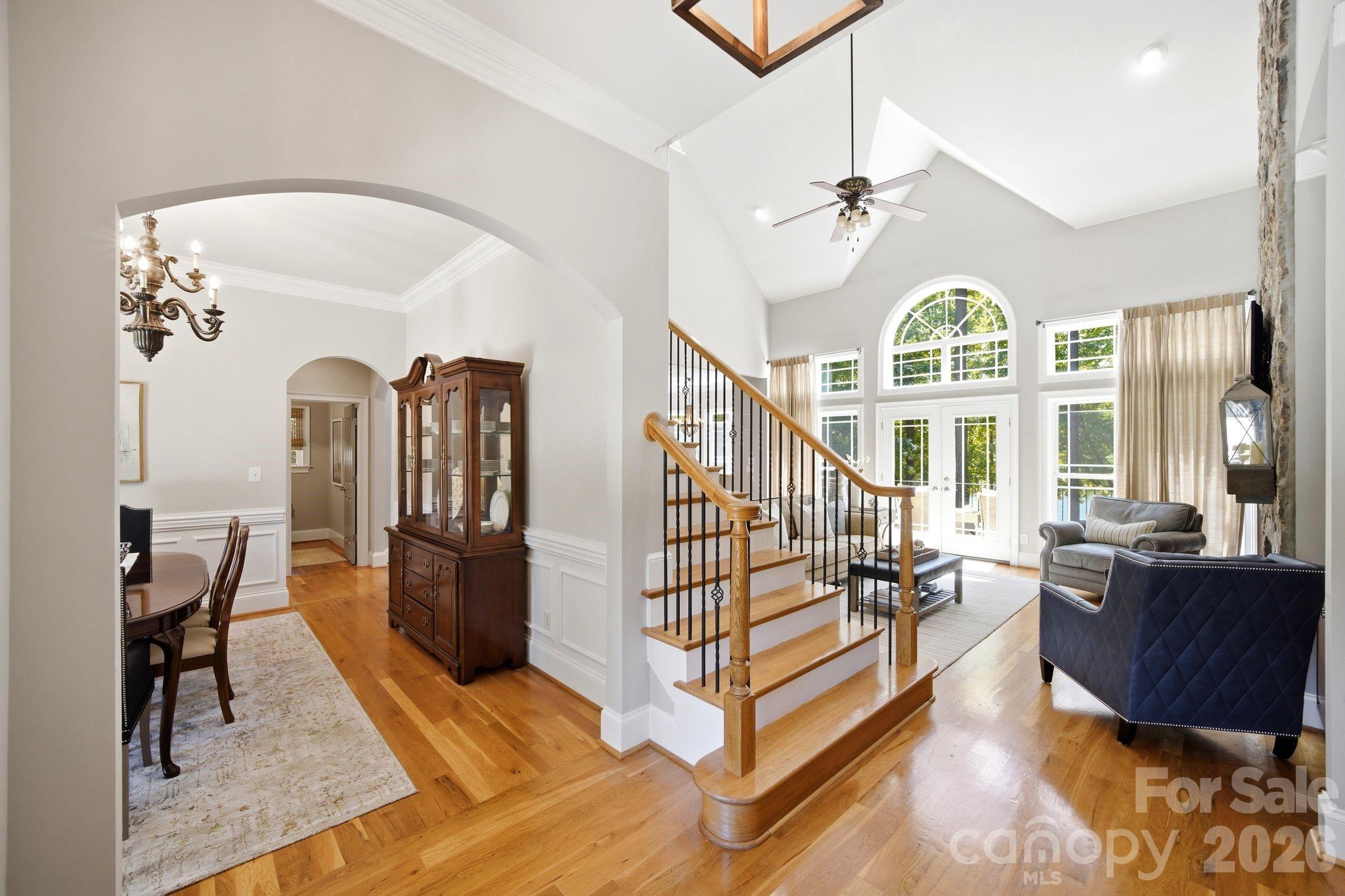 7592 Cottonwood Drive
