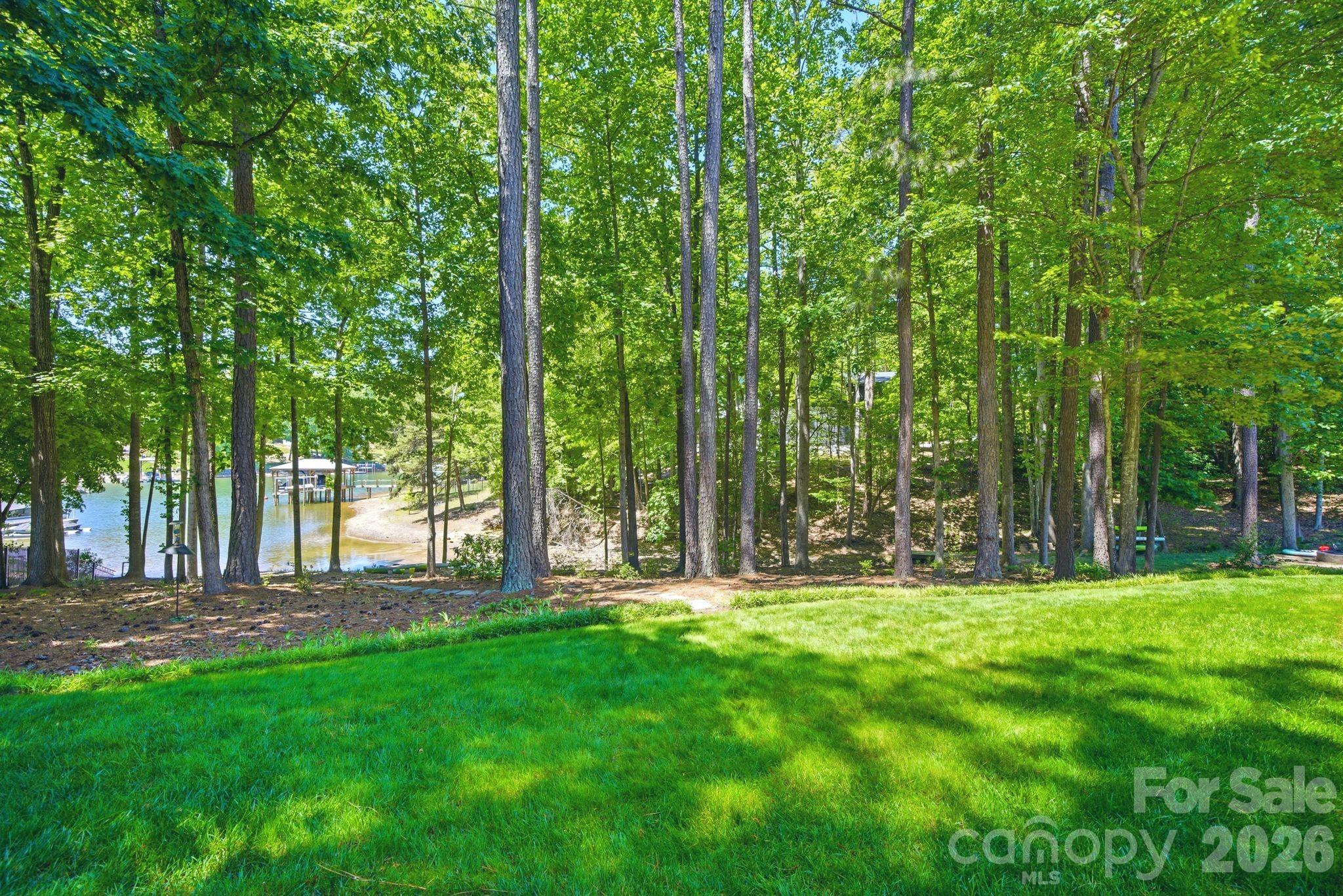 7592 Cottonwood Drive