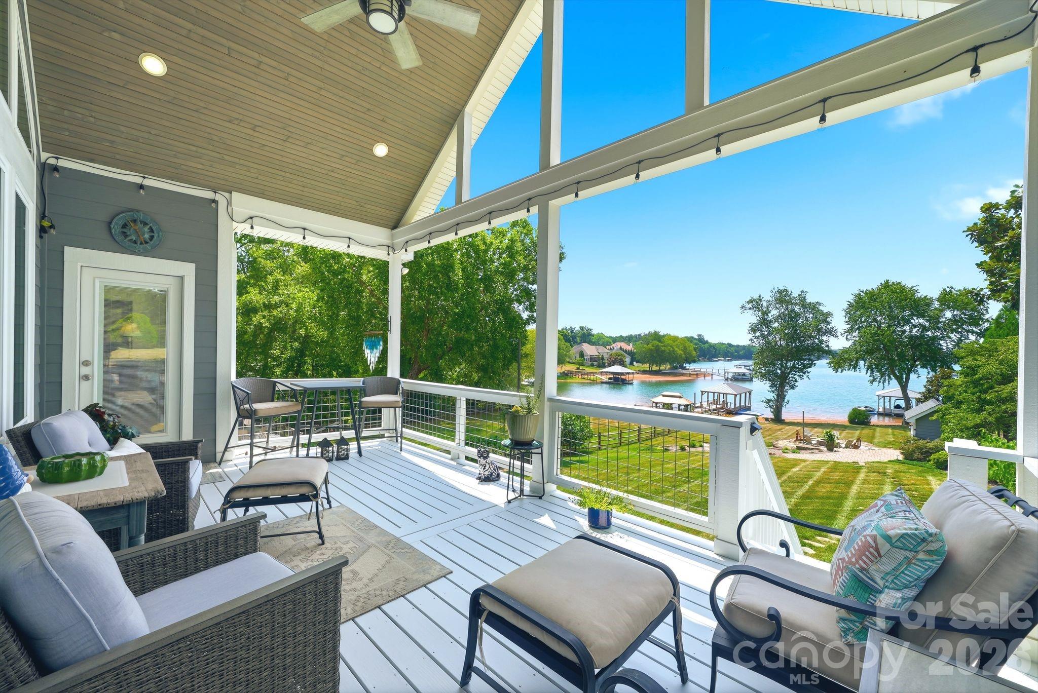 4293 Harbor Lane