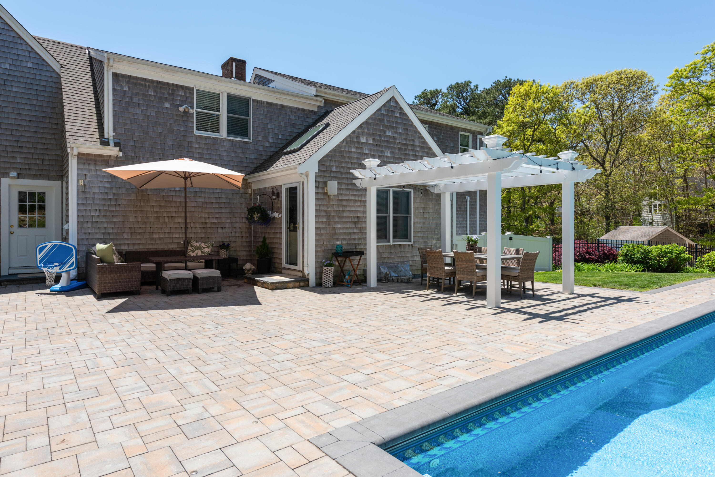 15 Walkerwoods Drive