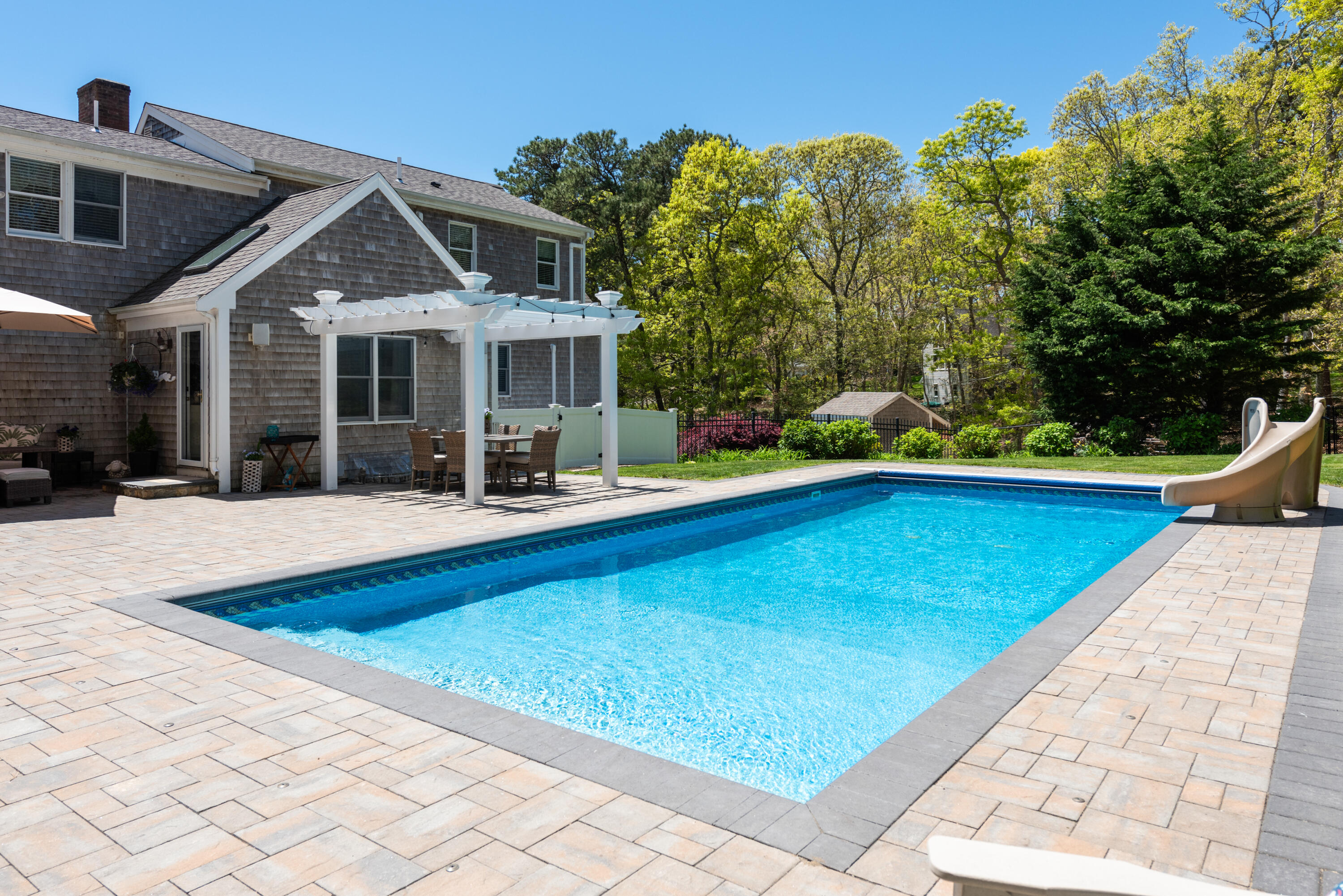15 Walkerwoods Drive