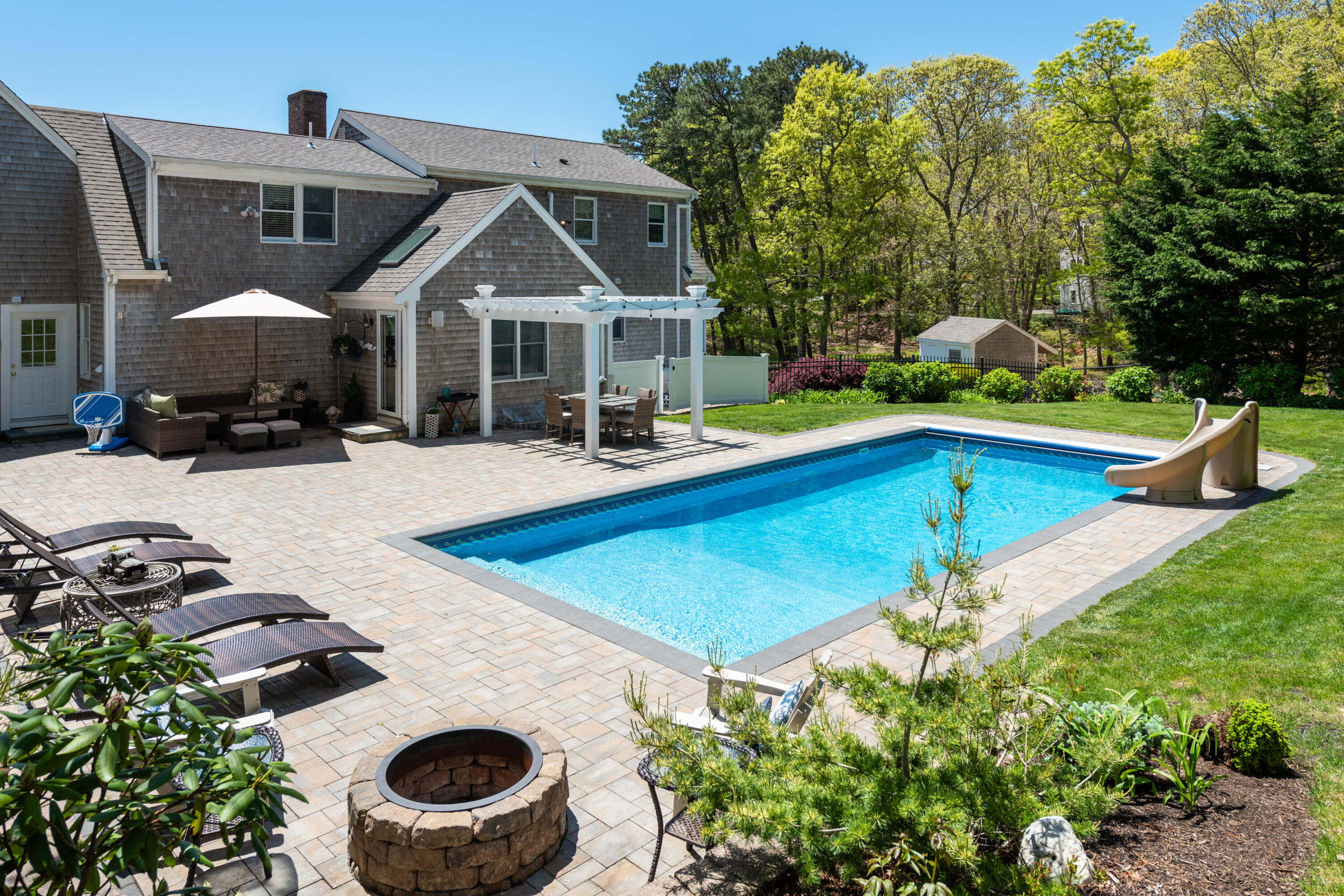 15 Walkerwoods Drive
