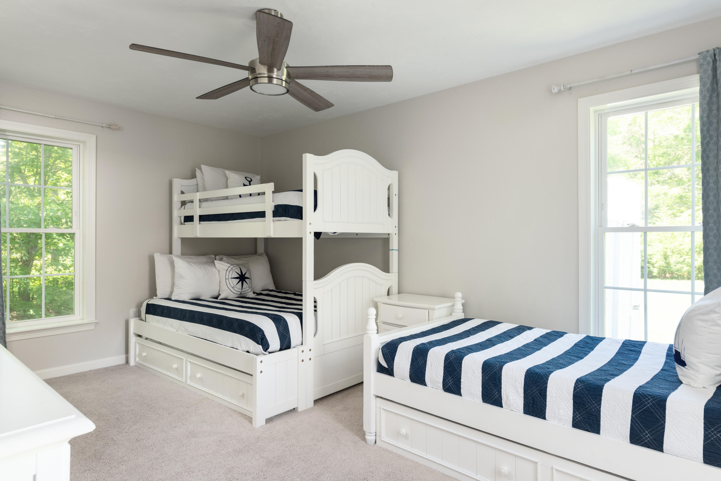 10 Cedar Lane