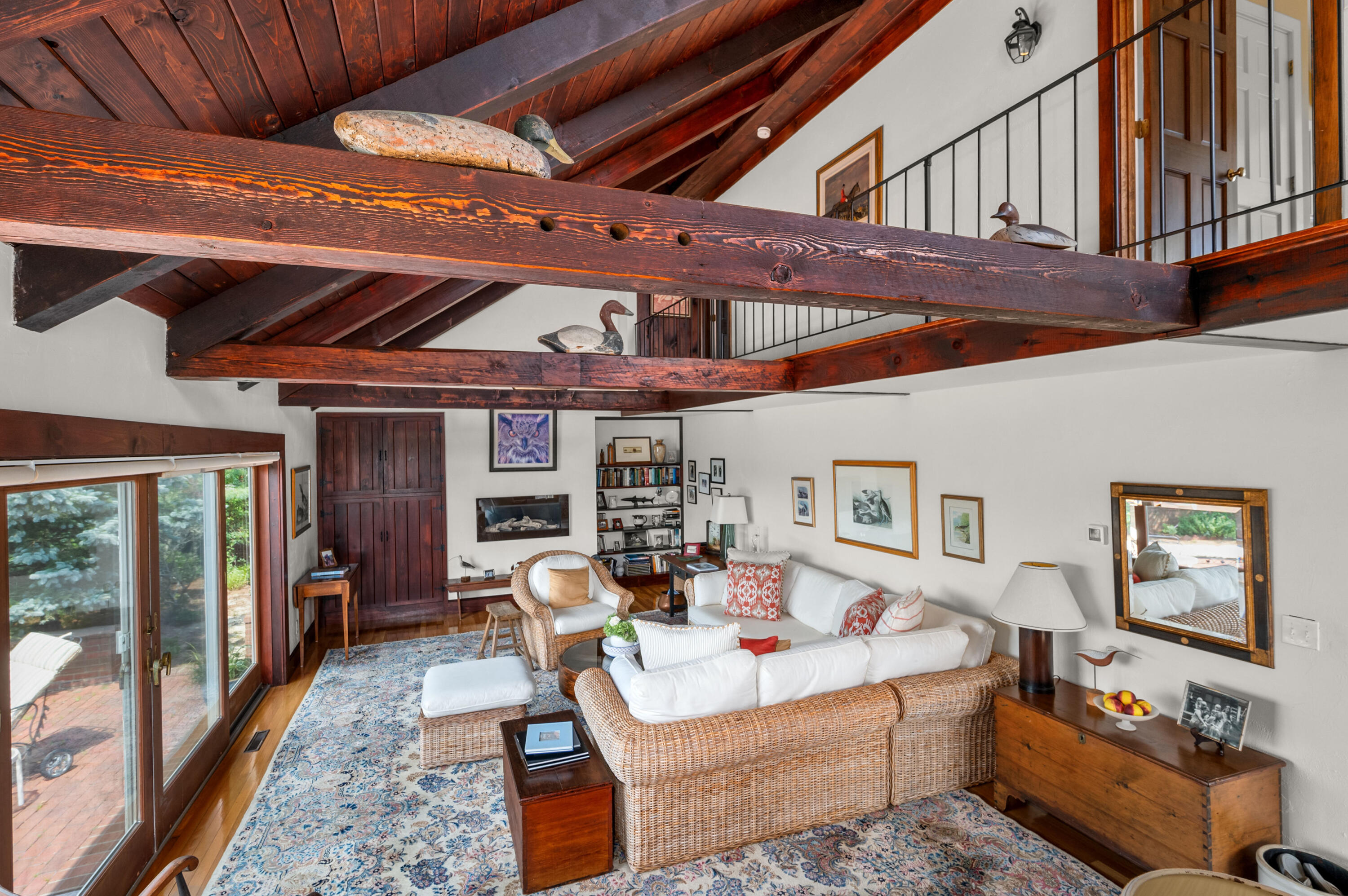 15 Edgewater Drive