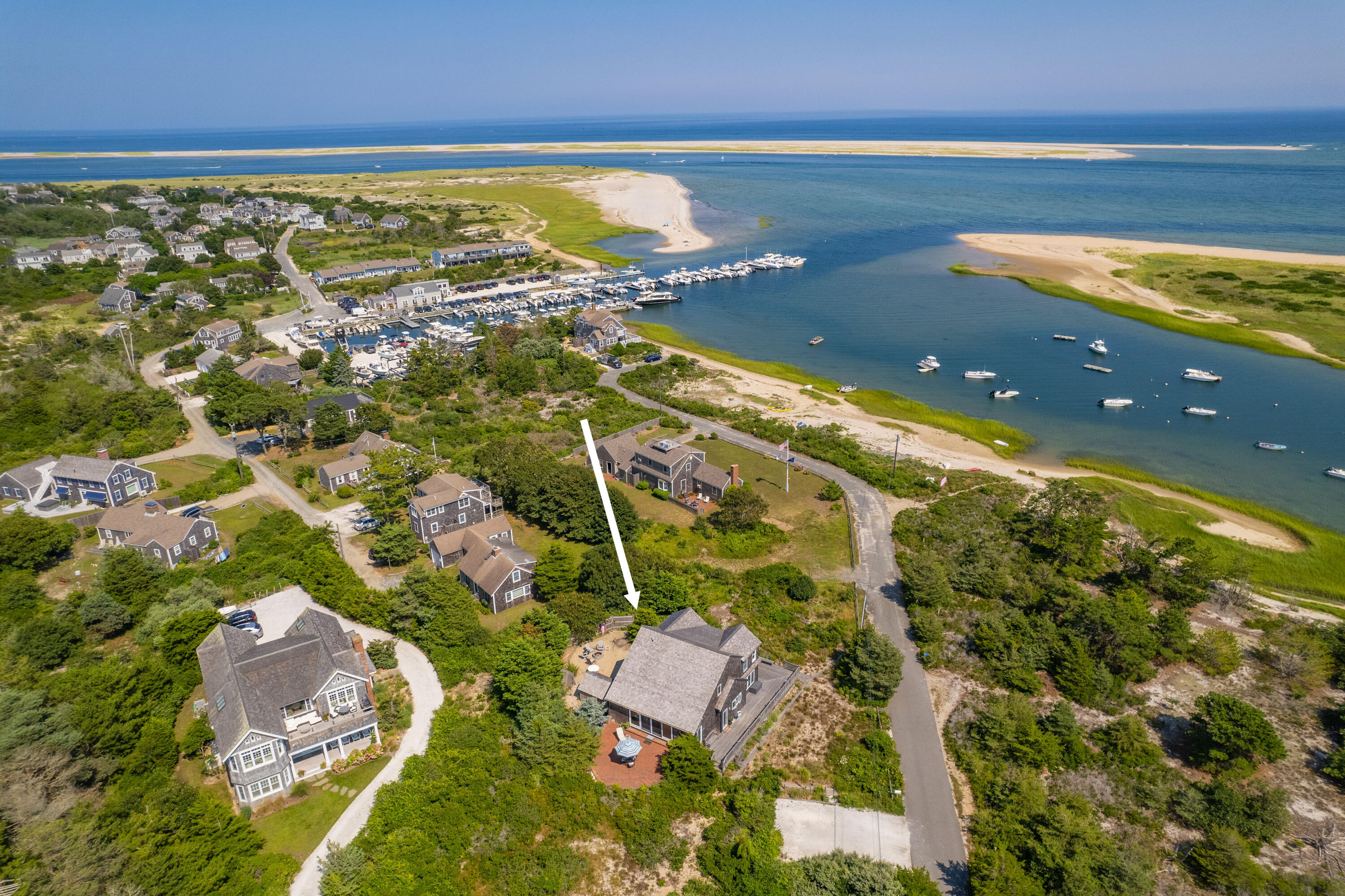 15 Edgewater Drive