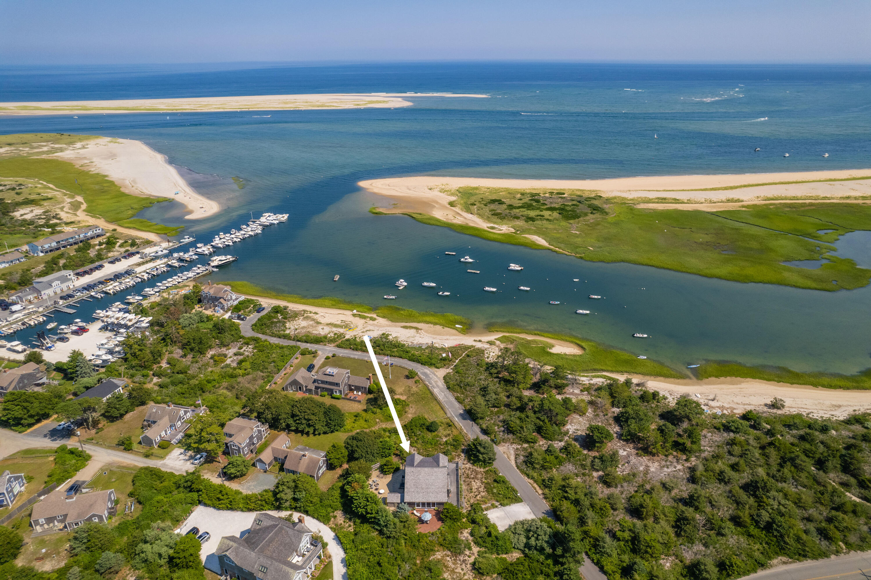 15 Edgewater Drive
