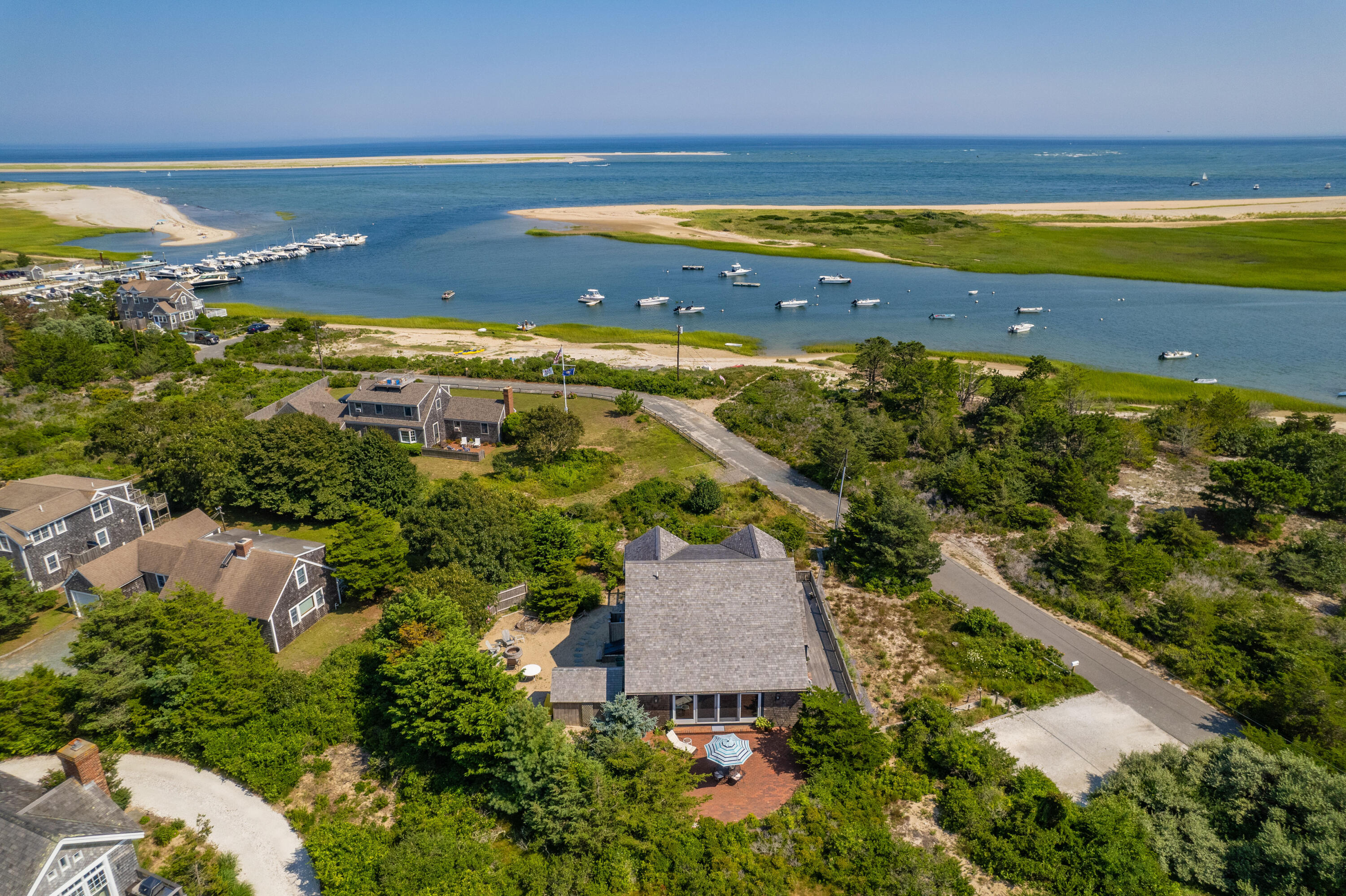 15 Edgewater Drive
