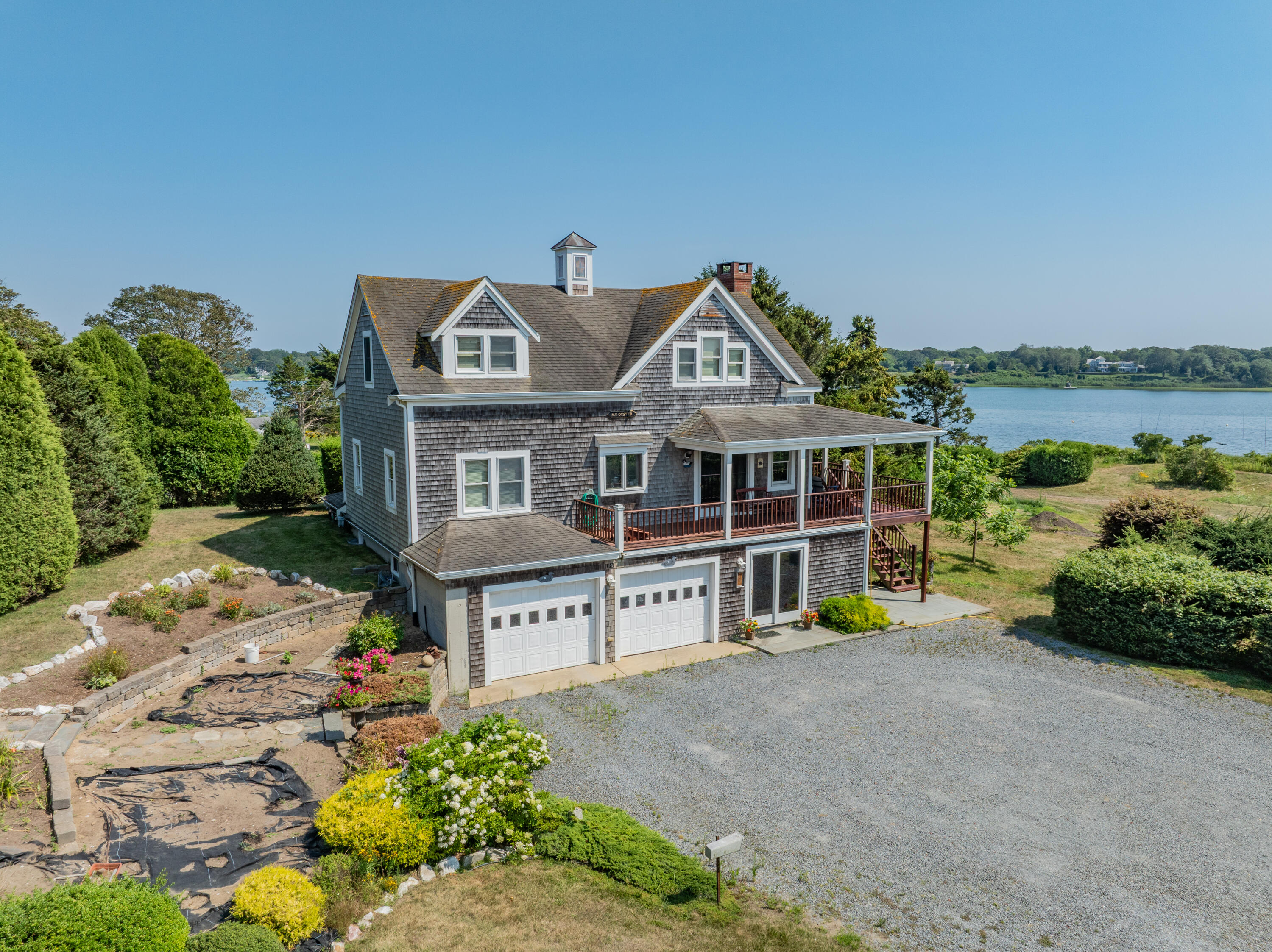 99 Uncle Alberts Drive Ext