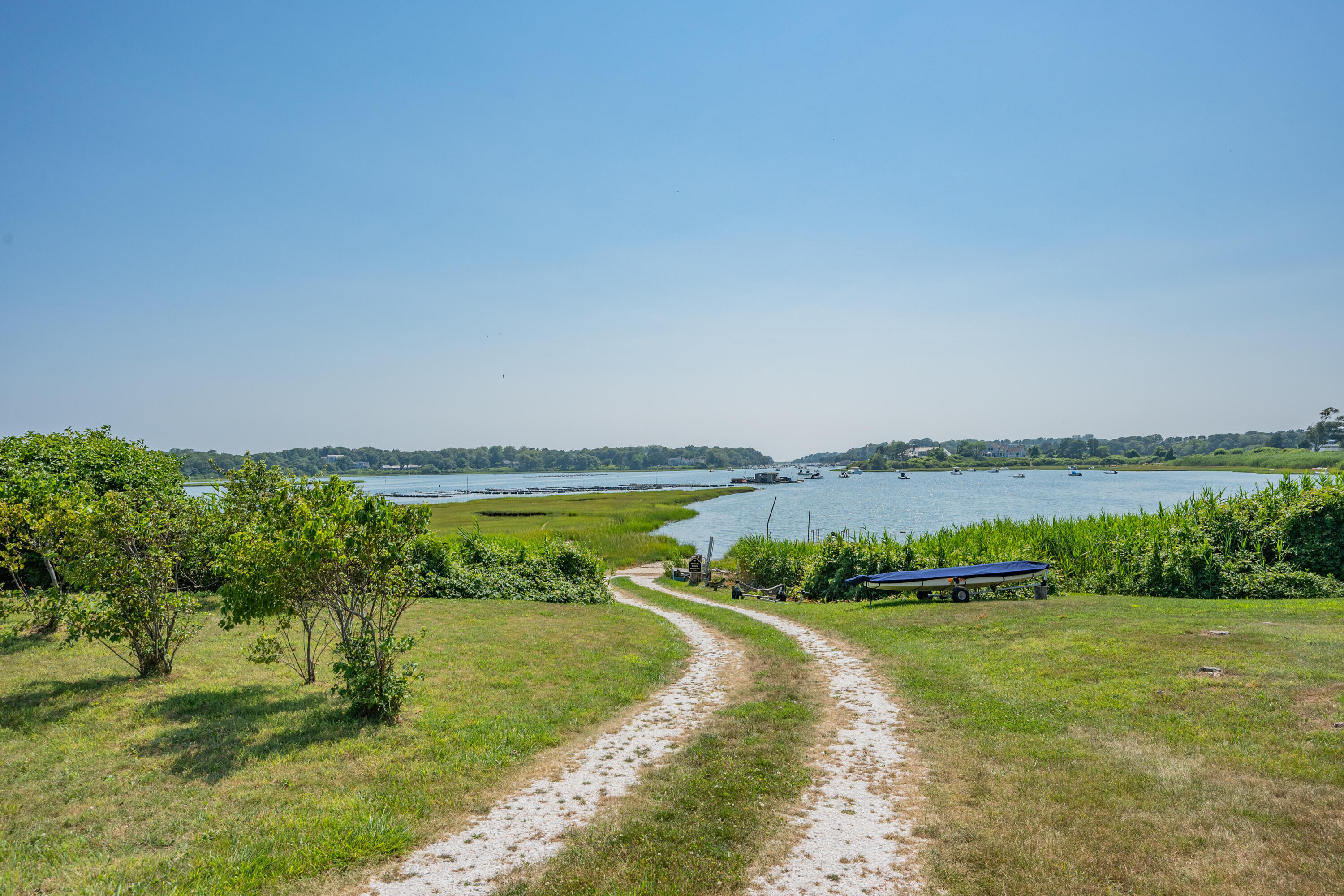 99 Uncle Alberts Drive Ext