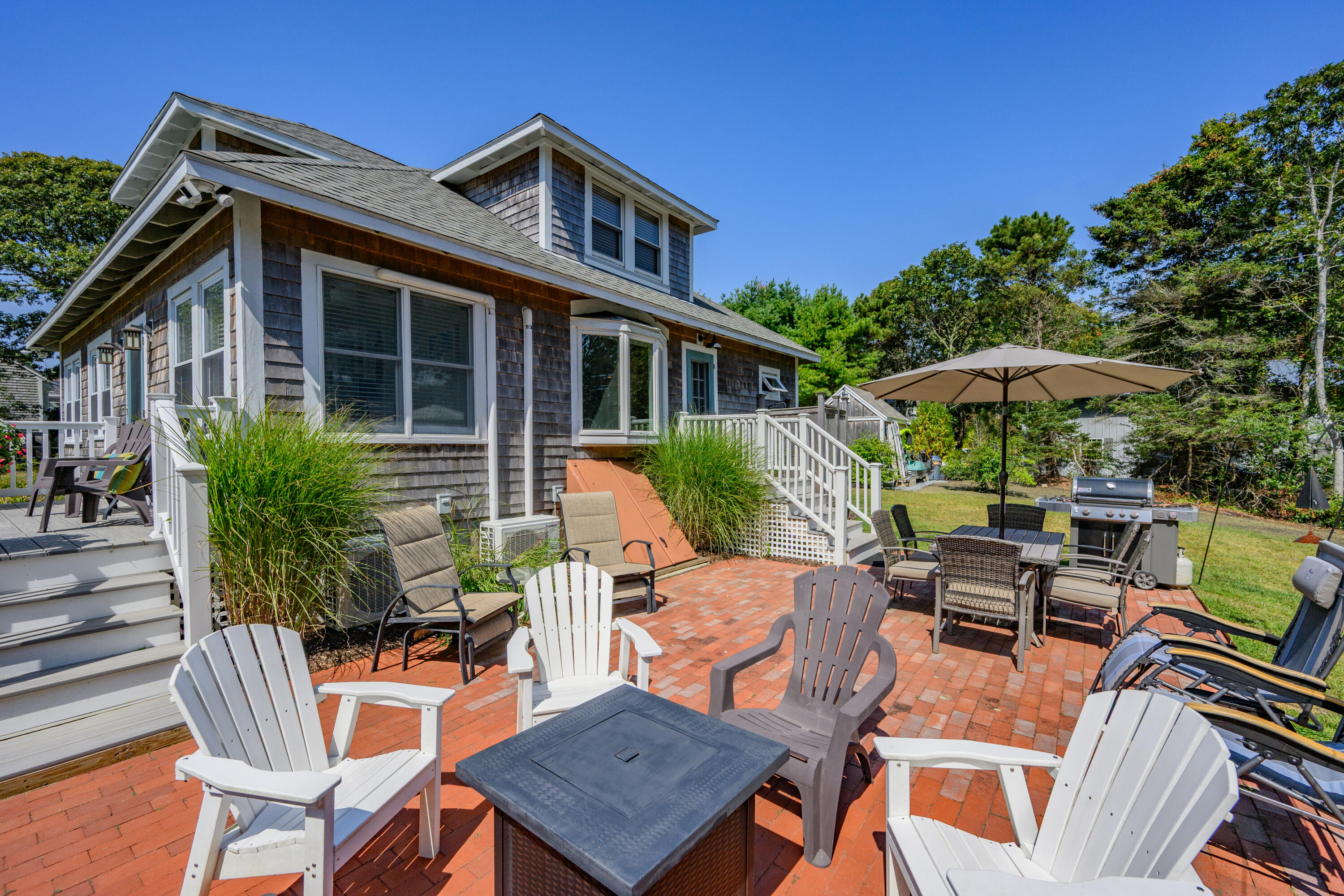 79 Forest Beach Road