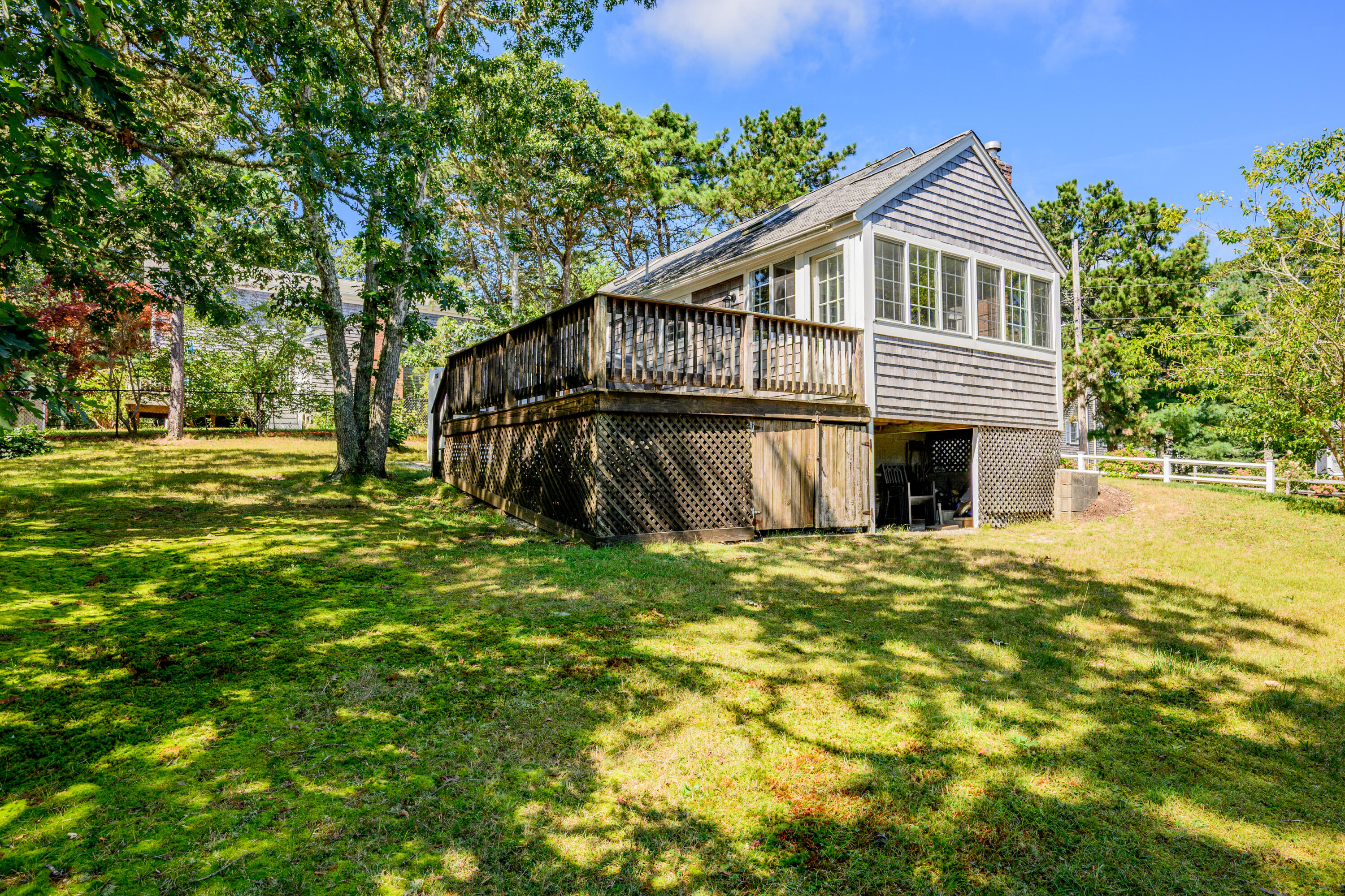 24 Kittys Lane